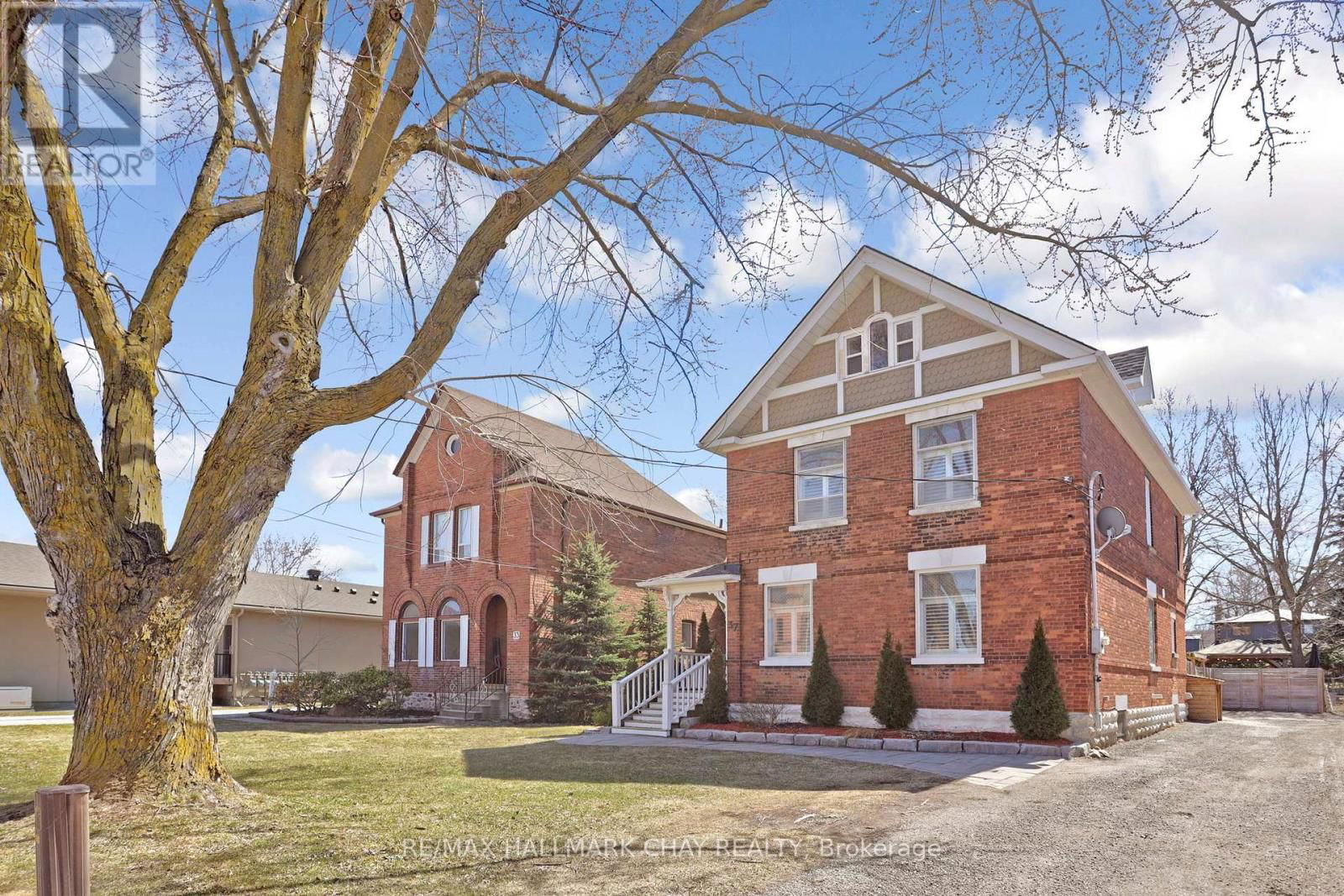 Primary Property View