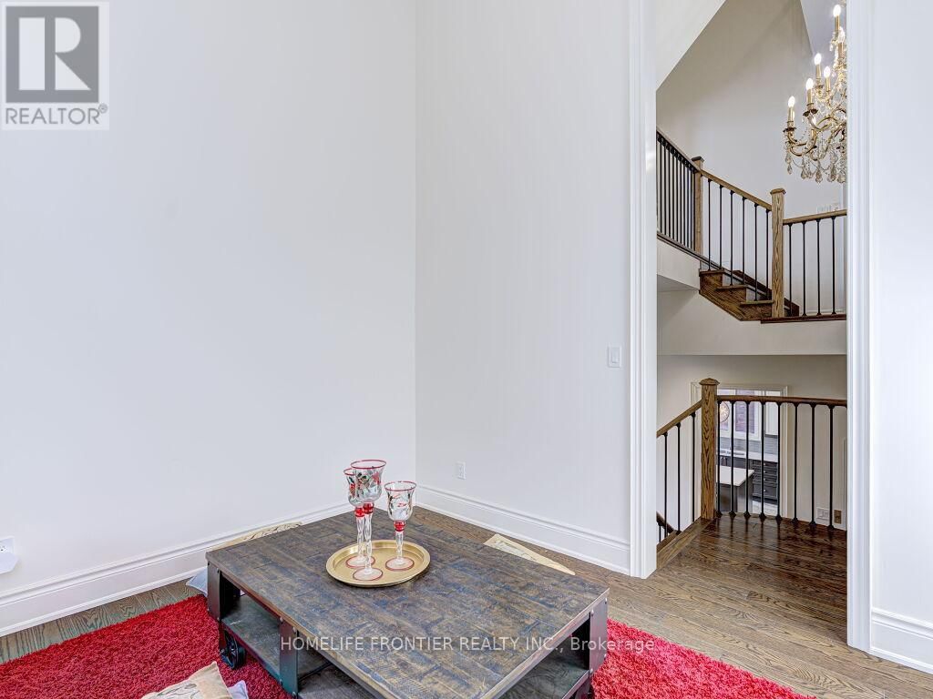 163 HILLSVIEW DRIVE Image 20