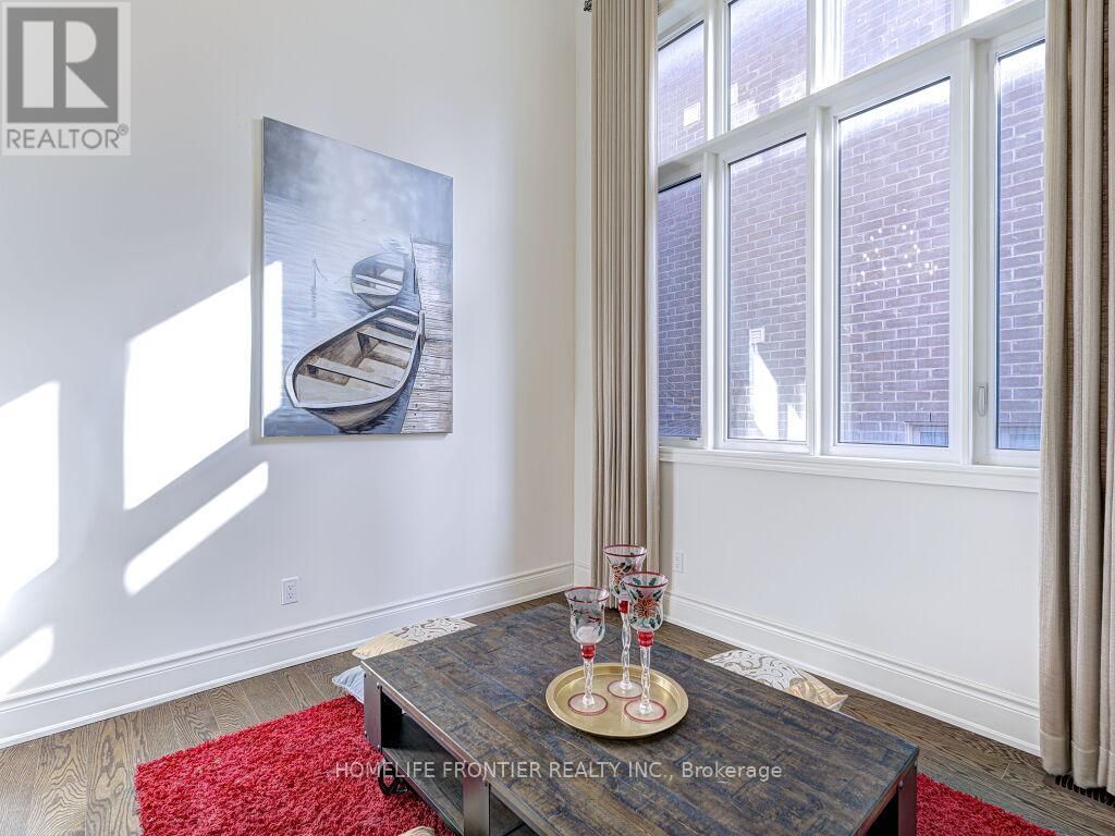 163 HILLSVIEW DRIVE Image 21