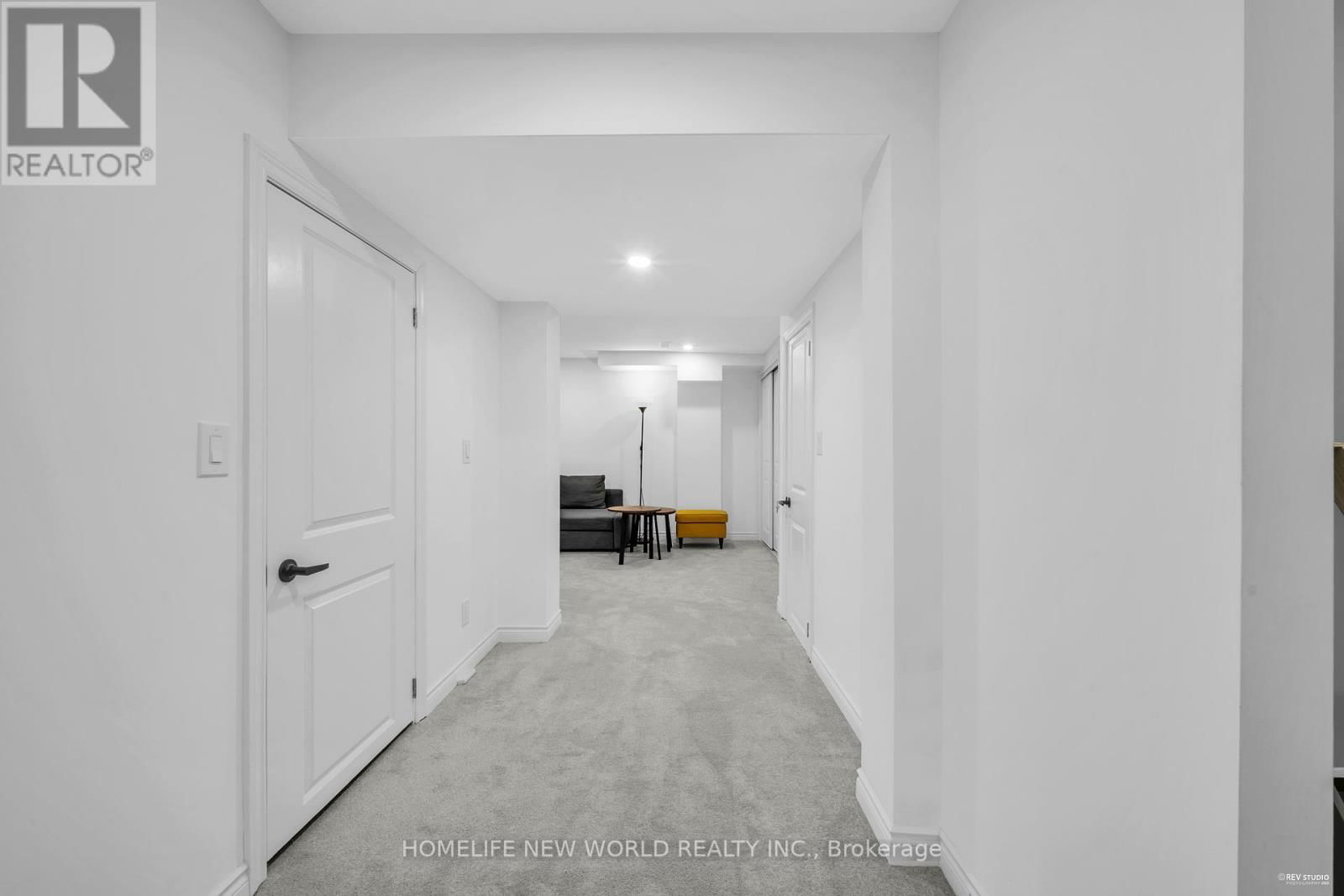 116 SANDFIELD DRIVE Image 15