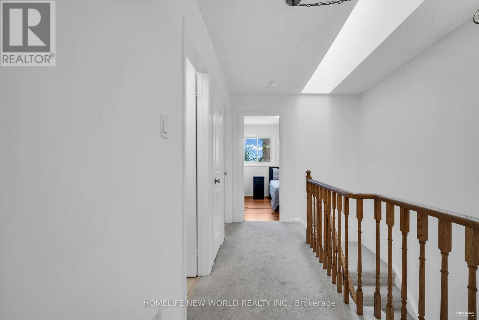 116 SANDFIELD DRIVE Image 23