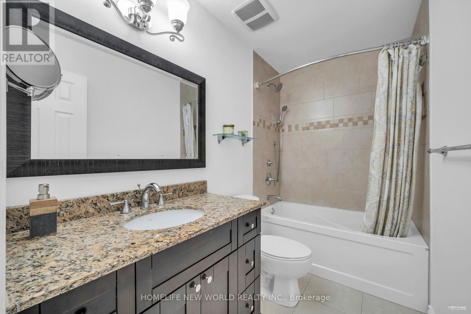 116 SANDFIELD DRIVE Image 24
