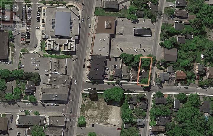 15 TYLER STREET Image 4