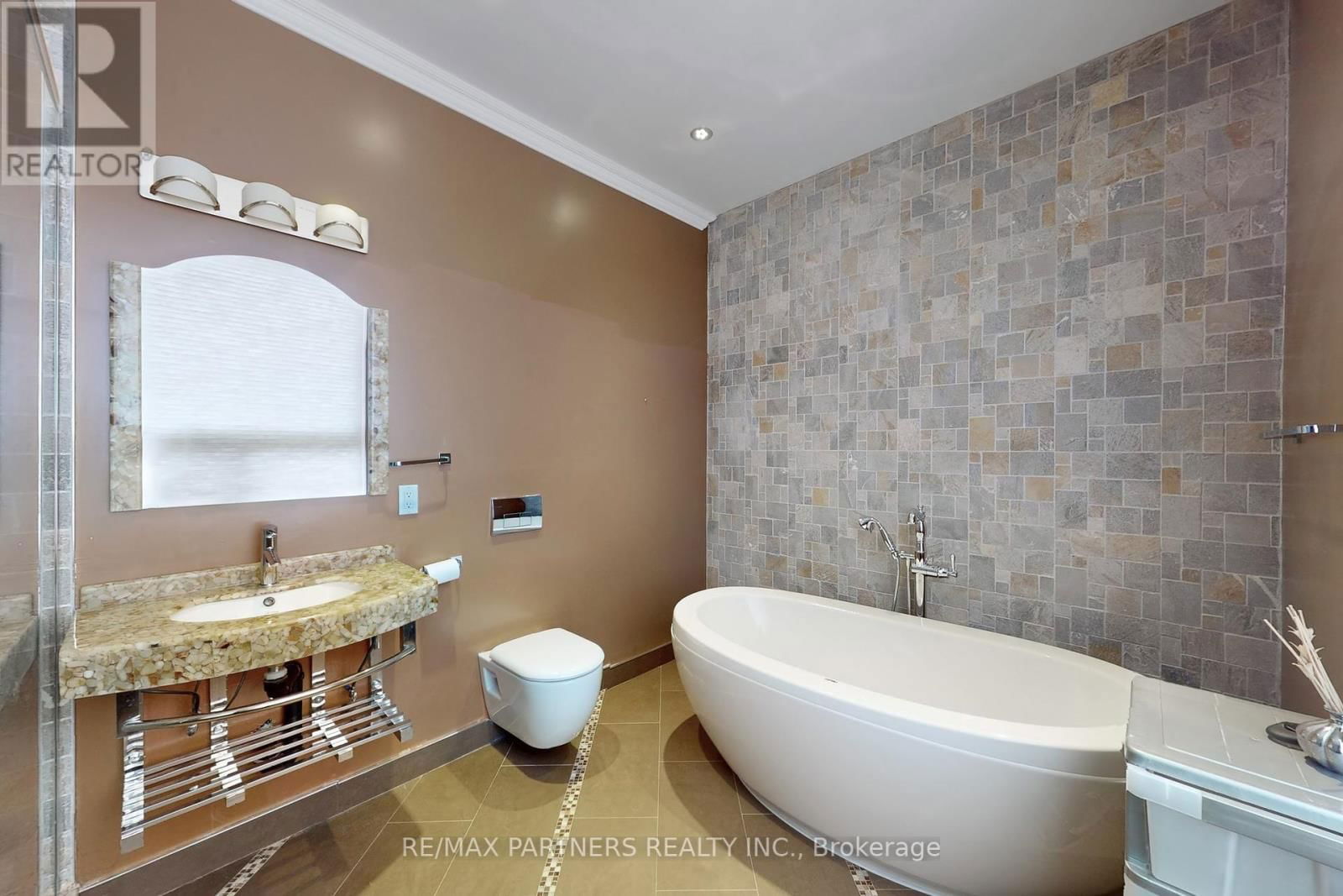 4448 JESSE THOMSON ROAD Image 28