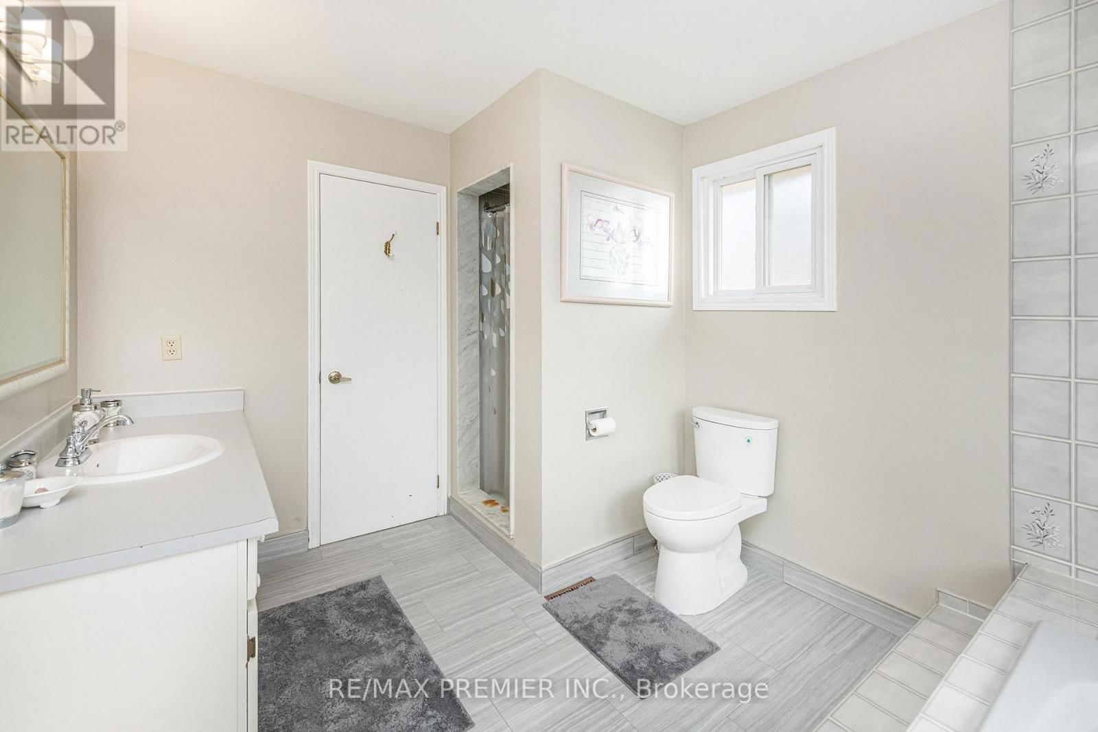 35 CRISTINA CRESCENT Image 20
