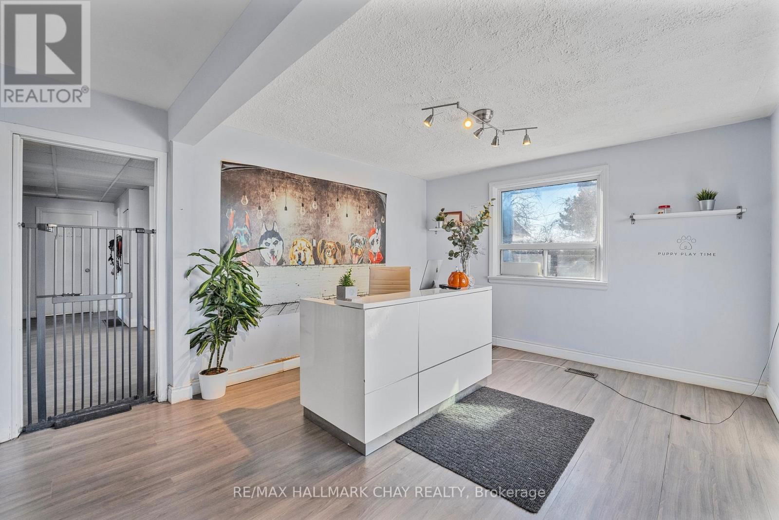 12273 YONGE STREET Image 3