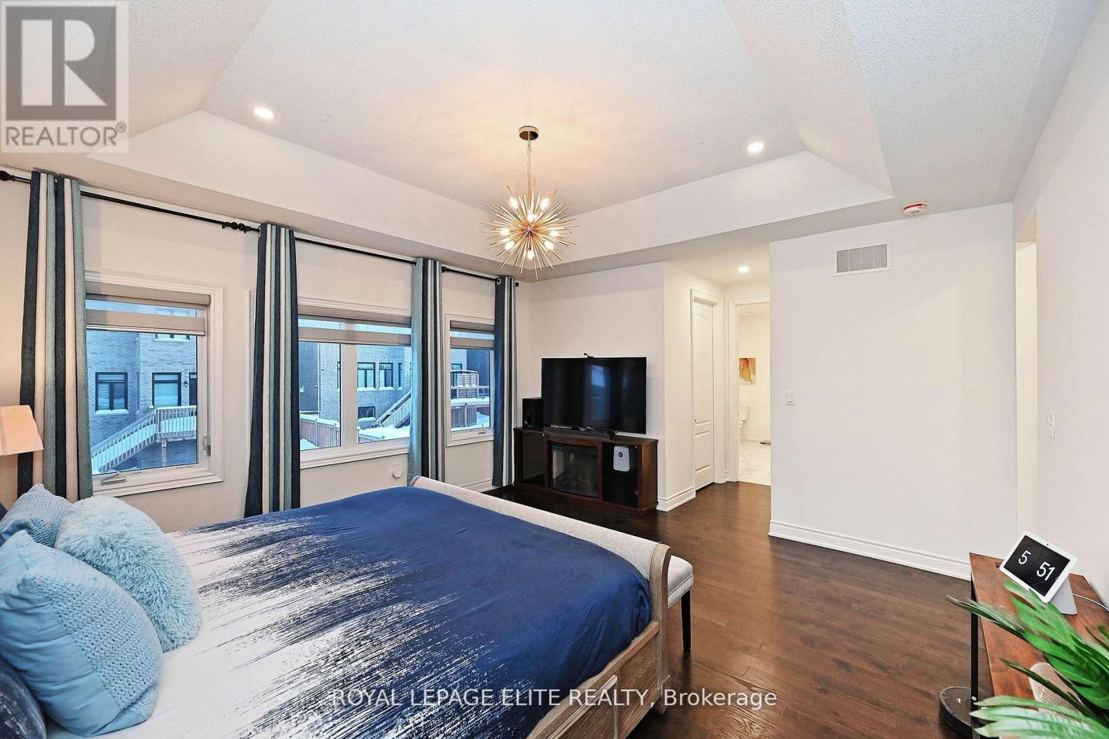 39 HOLLAND VISTA STREET Image 18