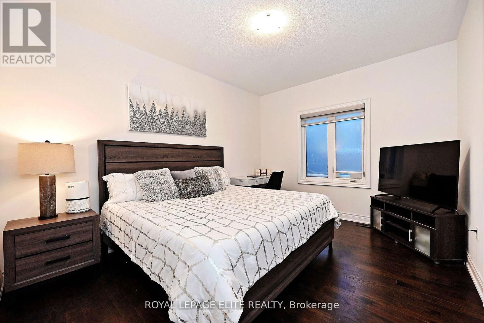 39 HOLLAND VISTA STREET Image 24