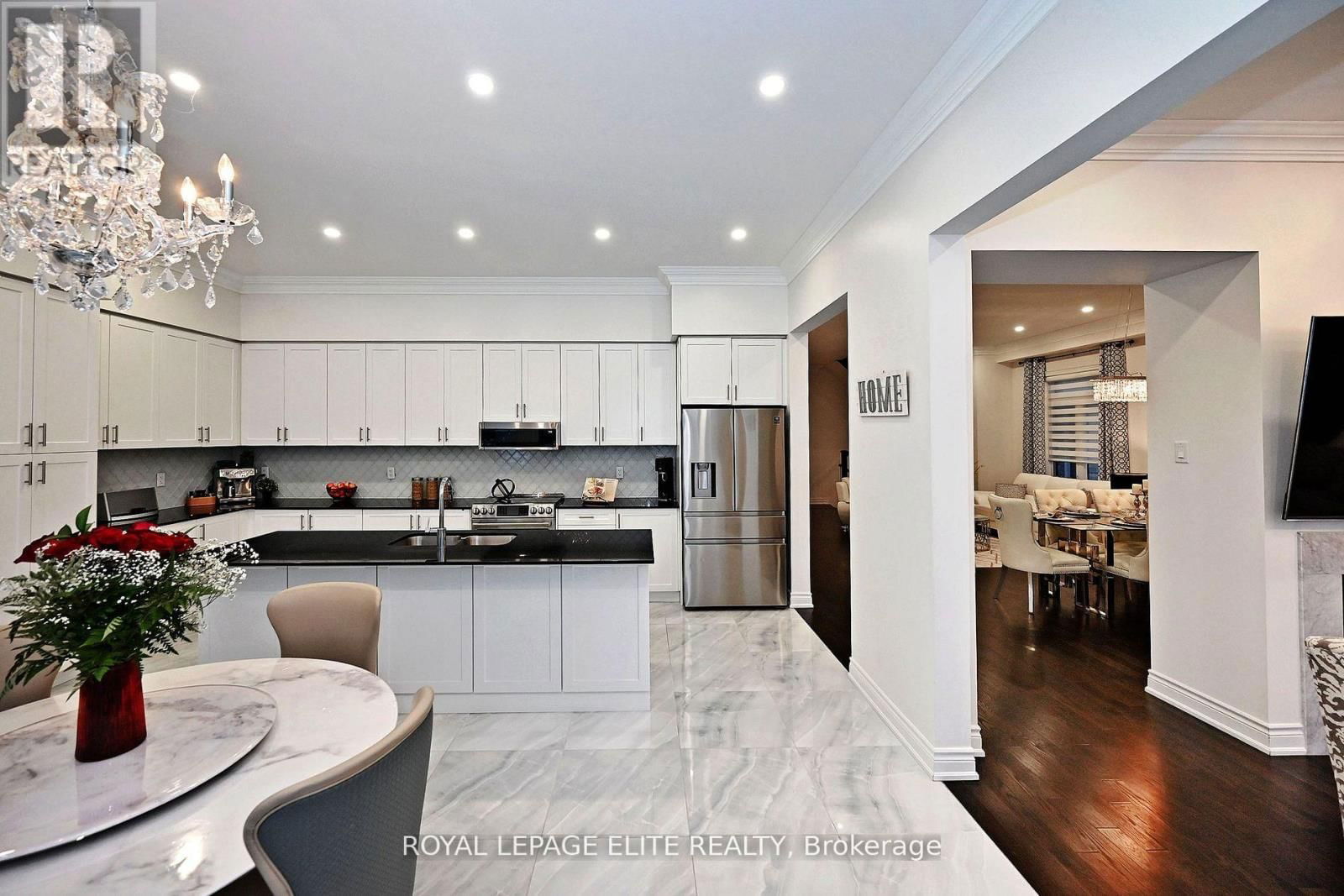 39 HOLLAND VISTA STREET Image 8