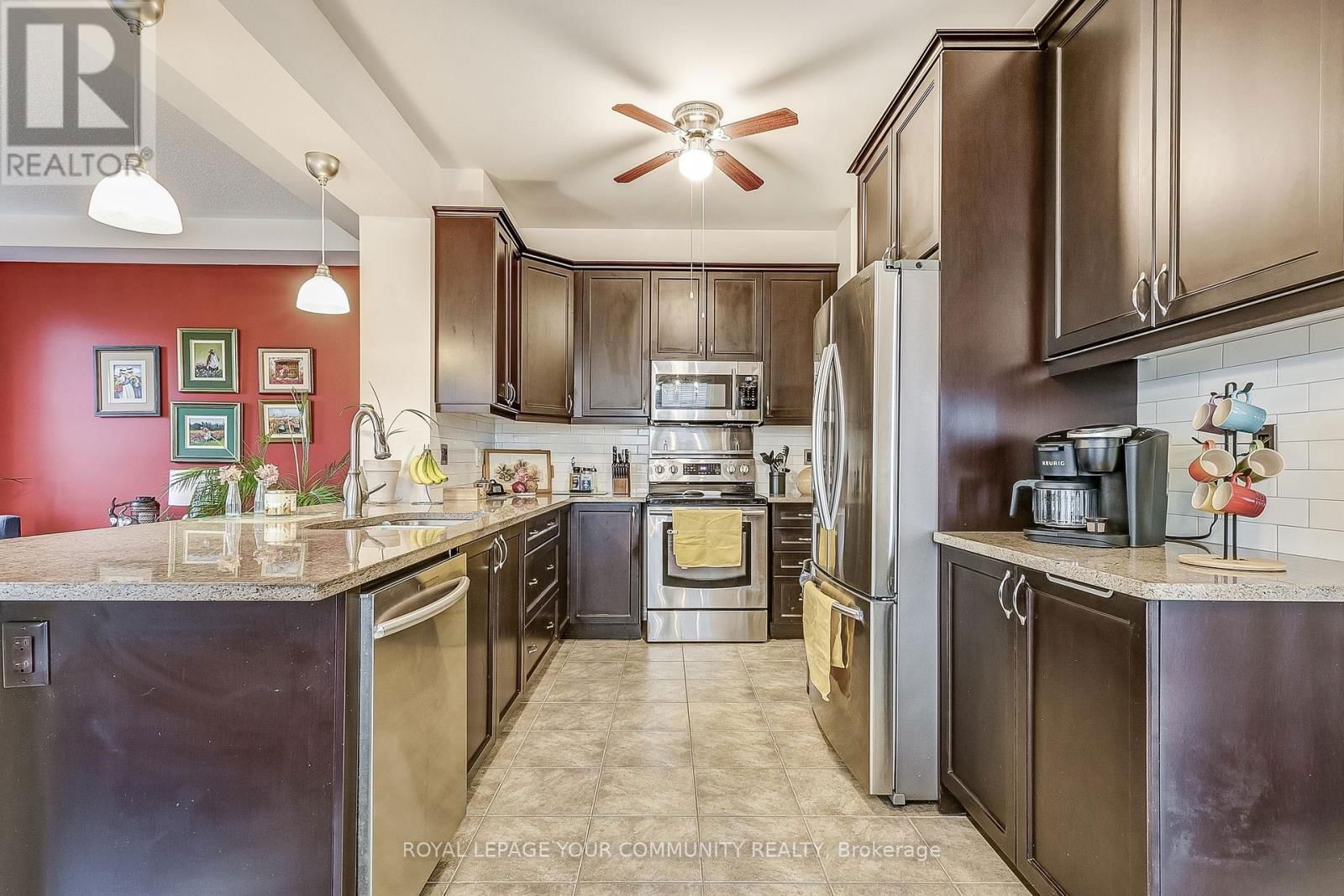 290 THOMAS PHILLIPS DRIVE Image 10