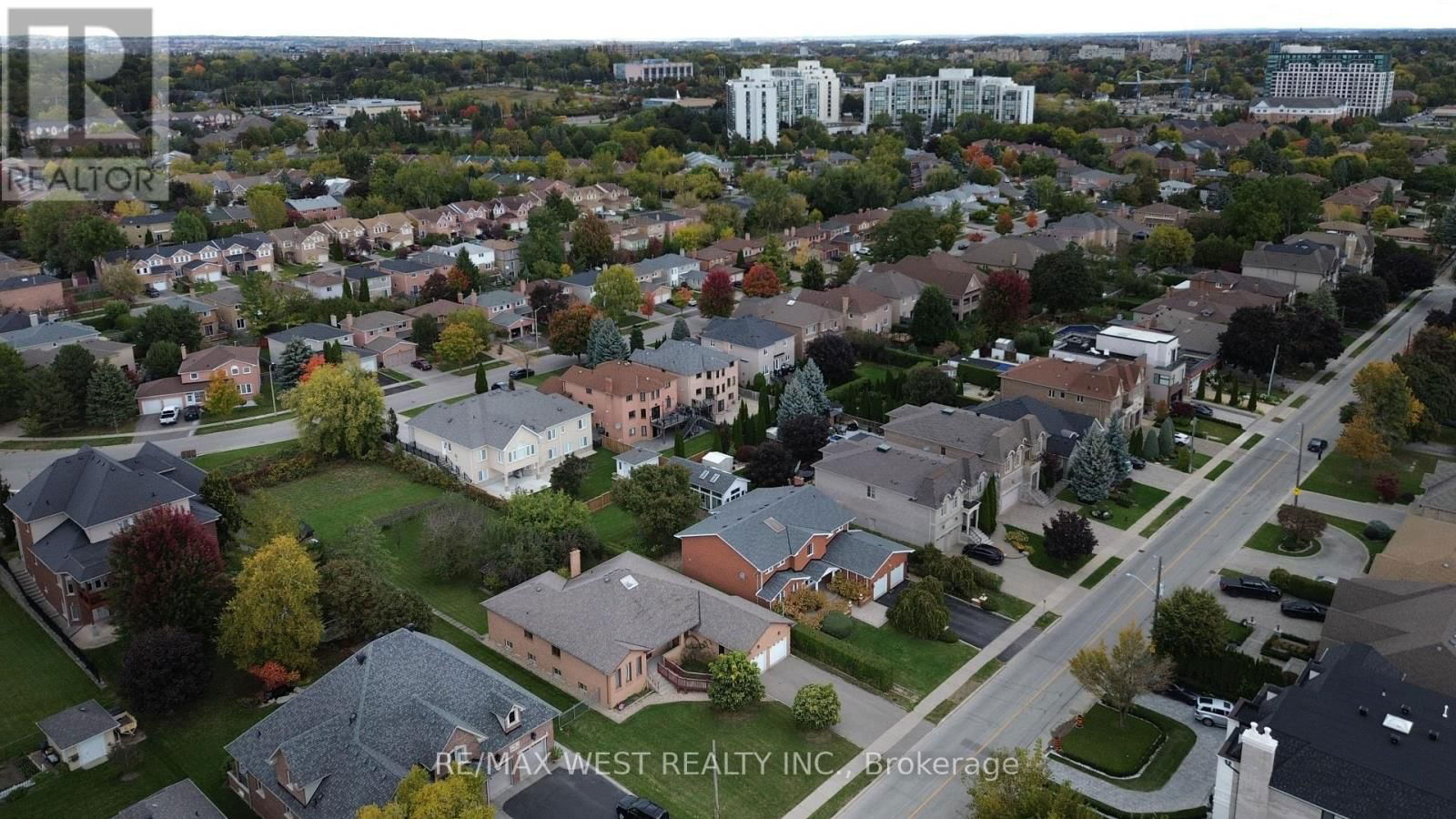 96 MAY AVENUE SOUTH Image 5