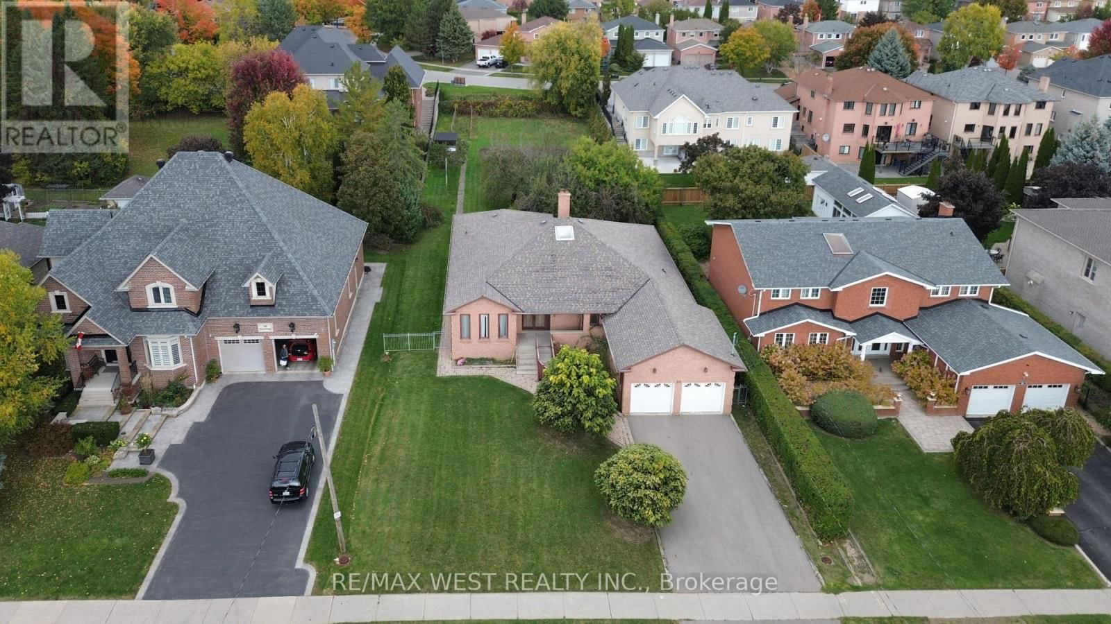 96 MAY AVENUE SOUTH Image 6