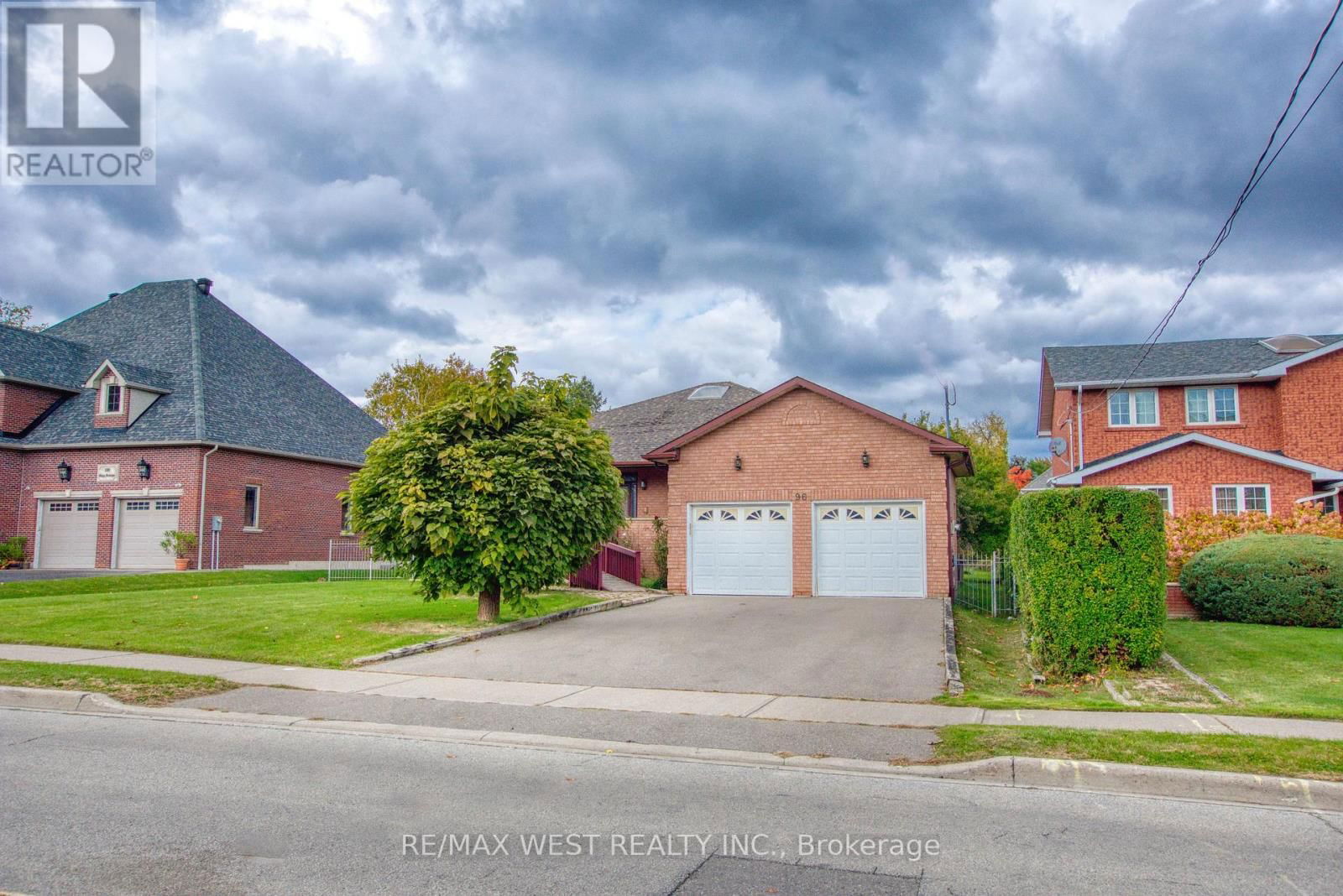 96 MAY AVENUE SOUTH Image 7