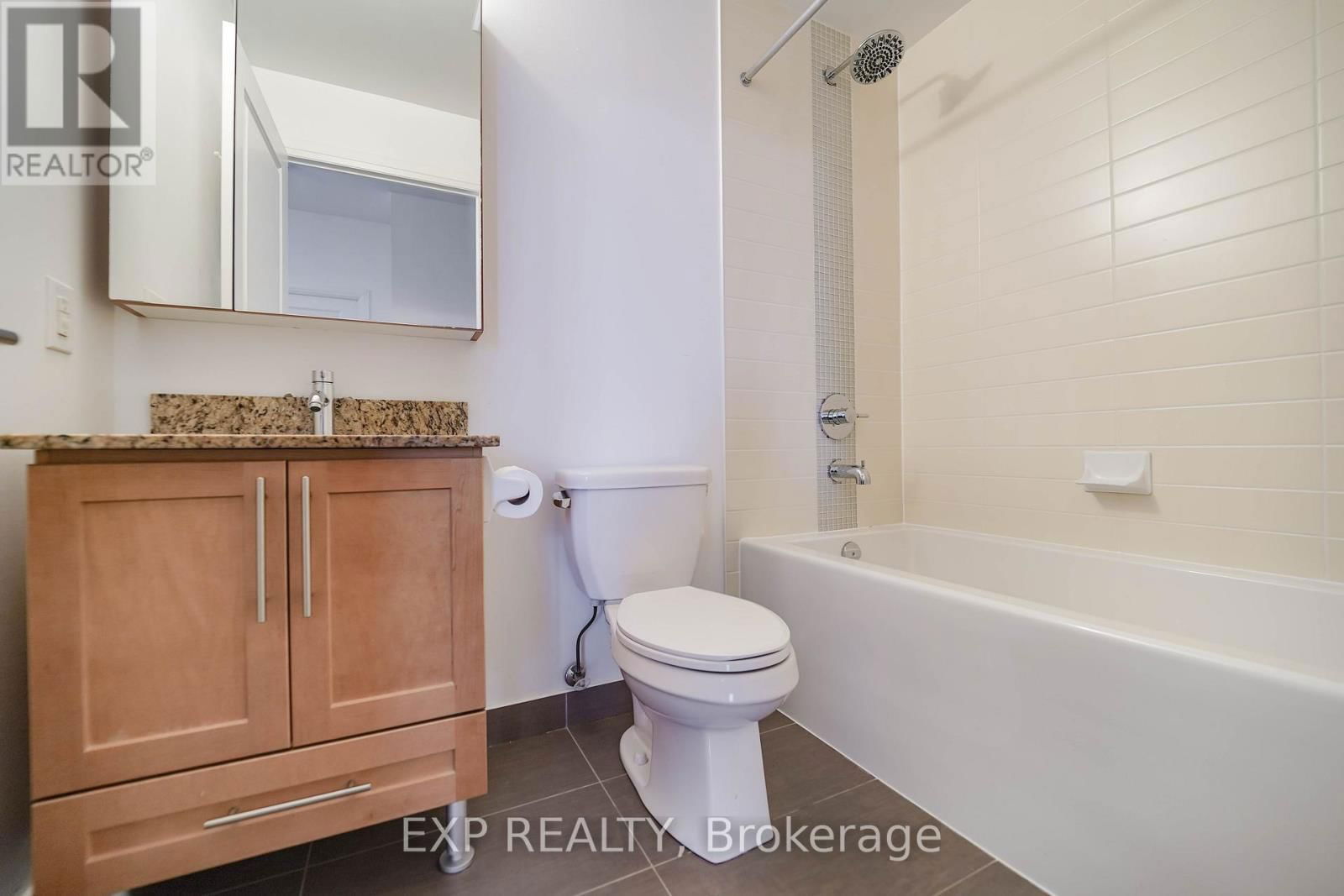 1011 - 55 ONEIDA CRESCENT Image 31
