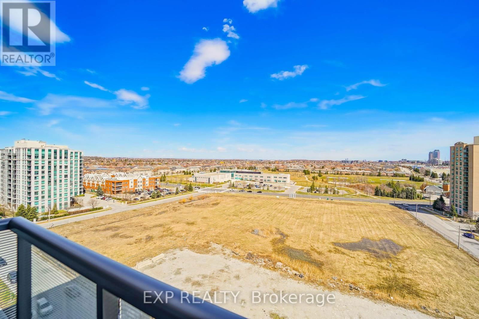 1011 - 55 ONEIDA CRESCENT Image 44