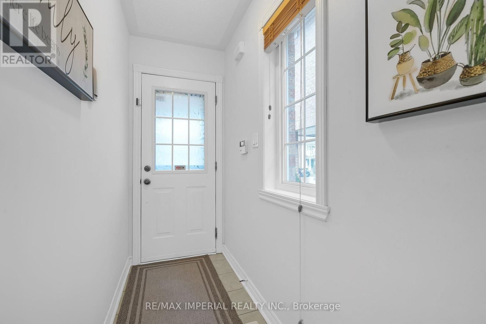 33 DEL FRANCESCO WAY Image 10