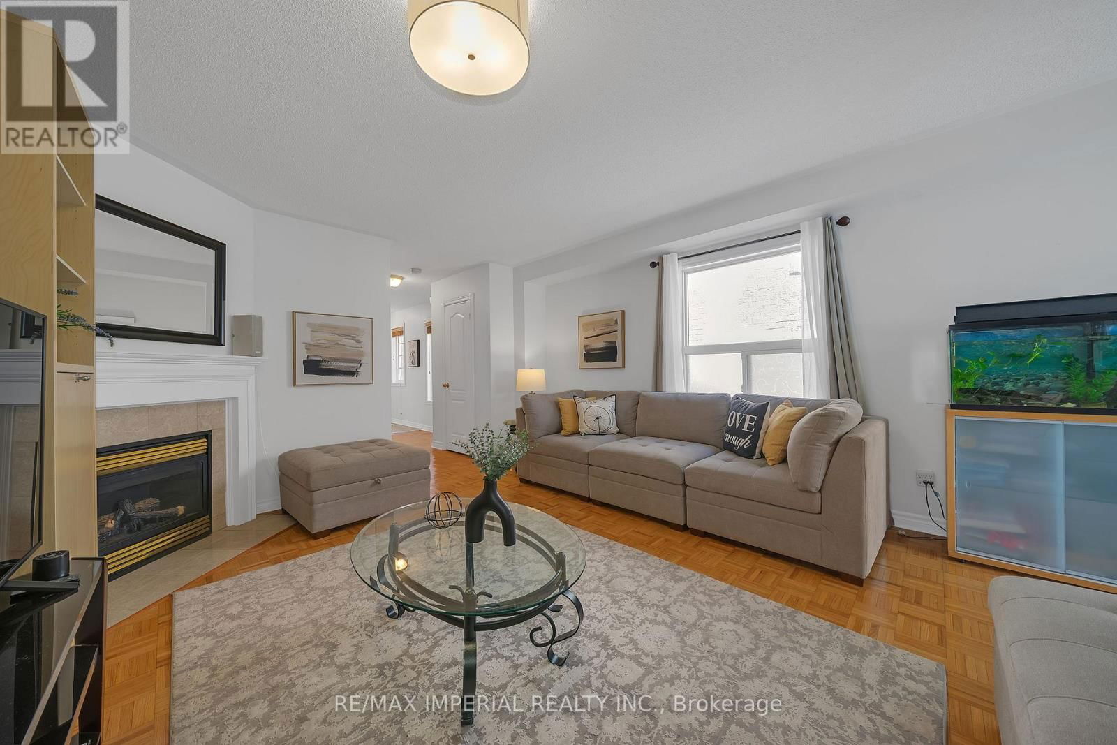 33 DEL FRANCESCO WAY Image 14