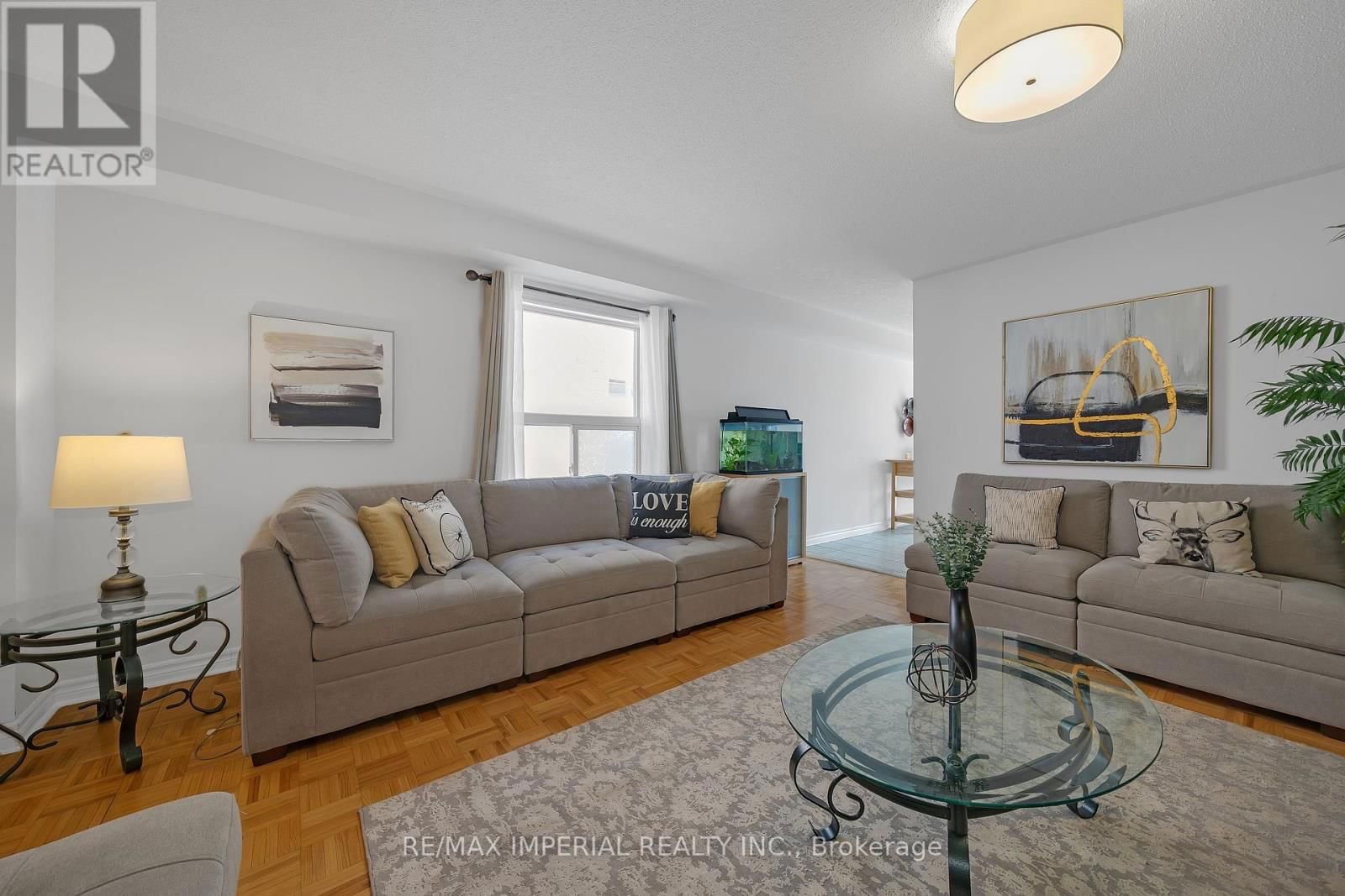 33 DEL FRANCESCO WAY Image 15
