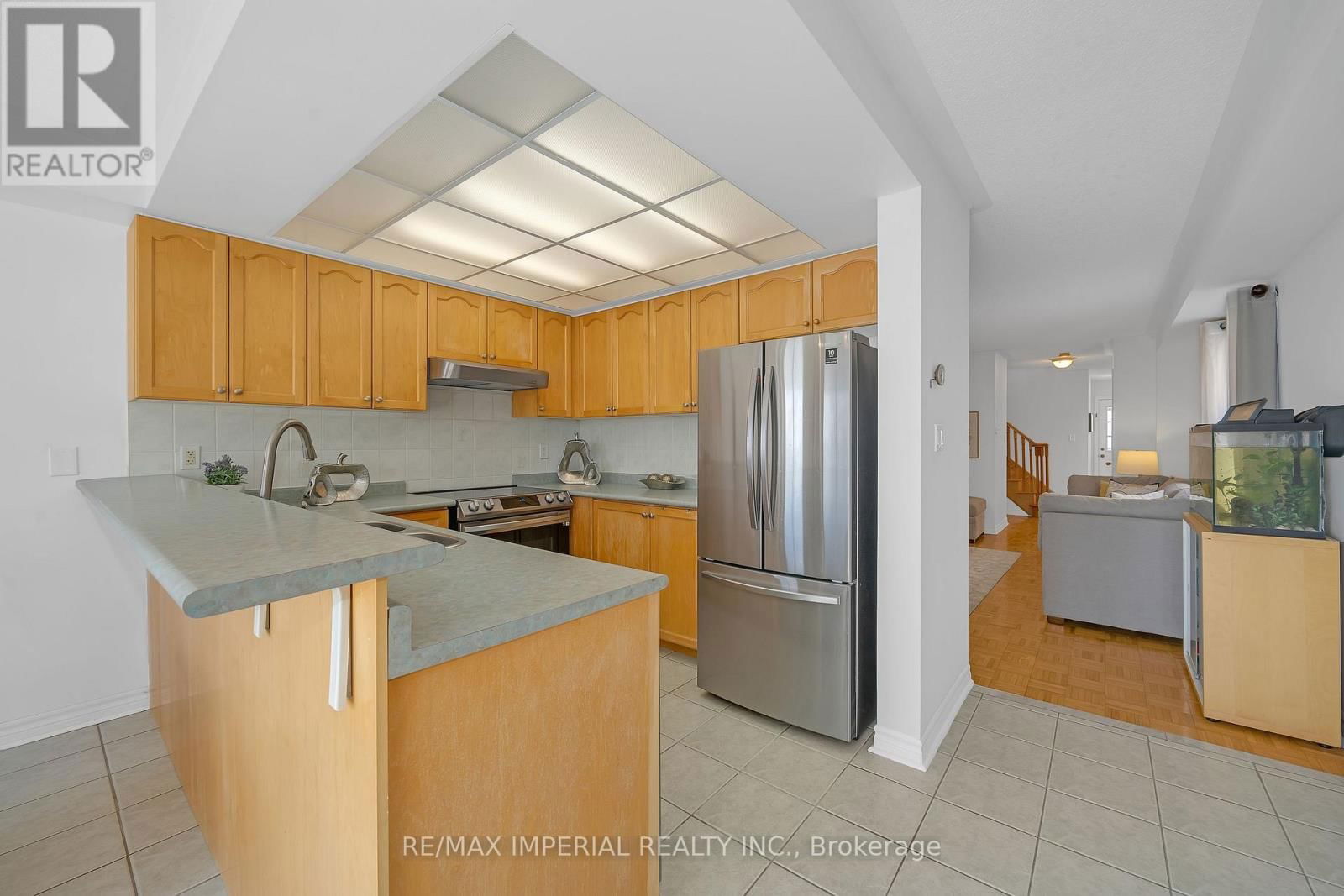 33 DEL FRANCESCO WAY Image 17