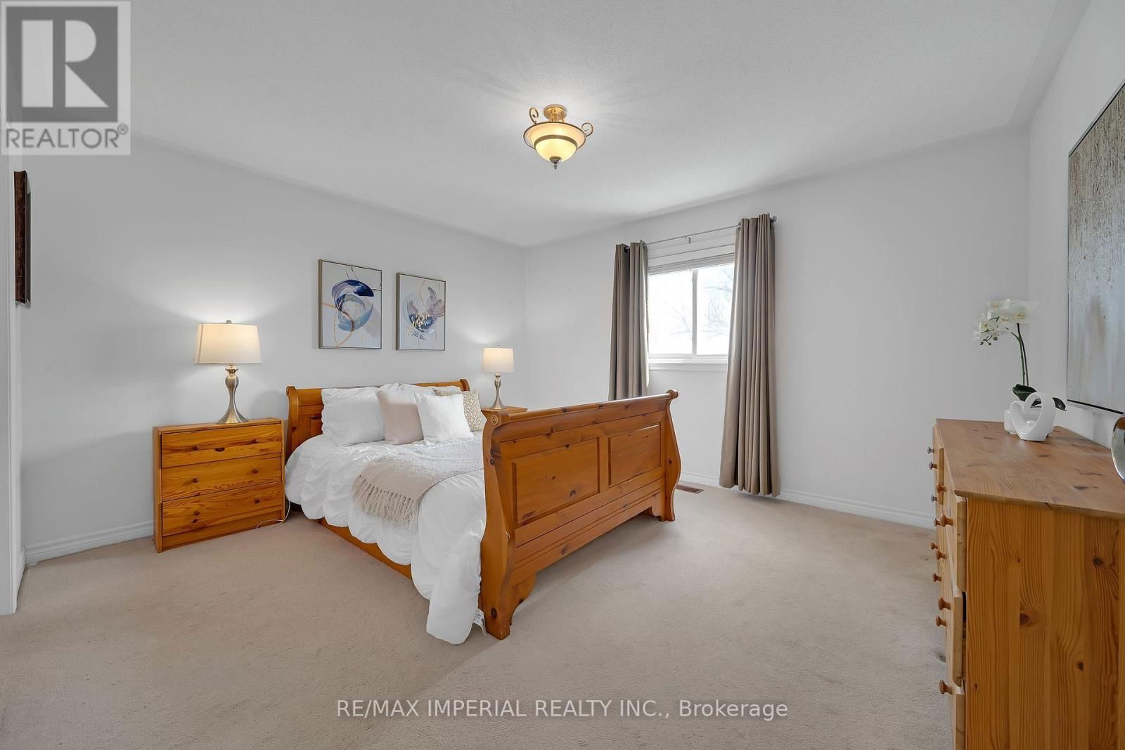 33 DEL FRANCESCO WAY Image 30