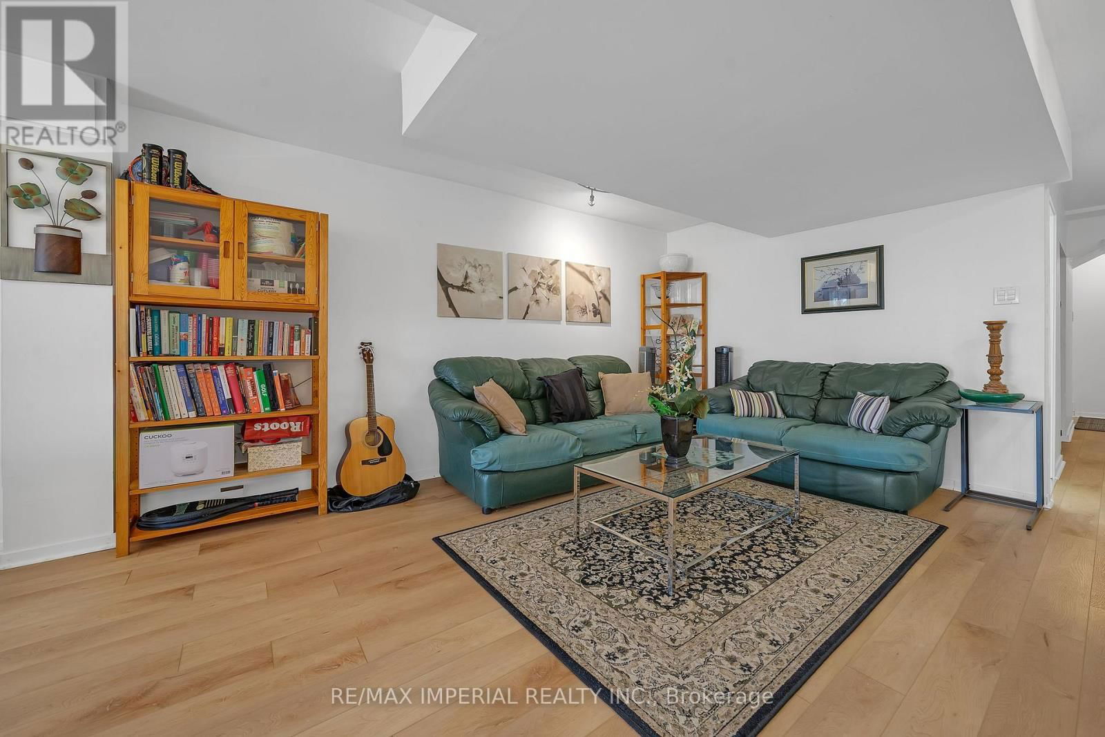 33 DEL FRANCESCO WAY Image 35