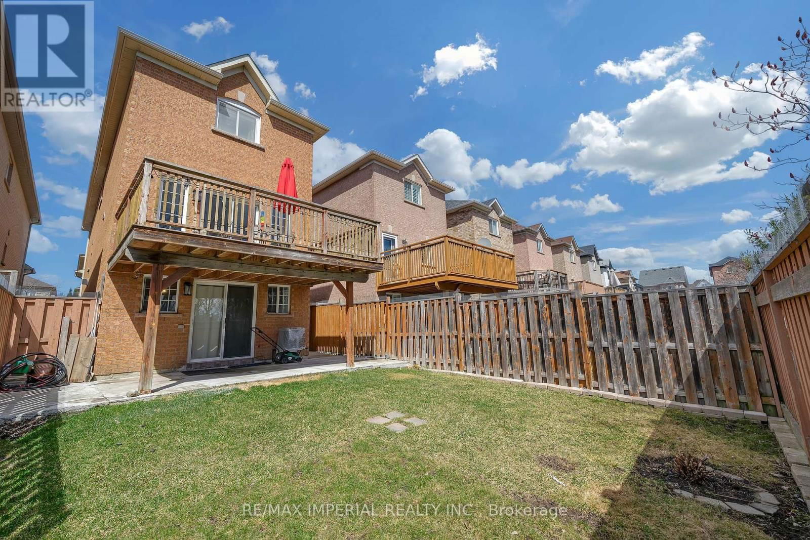 33 DEL FRANCESCO WAY Image 38
