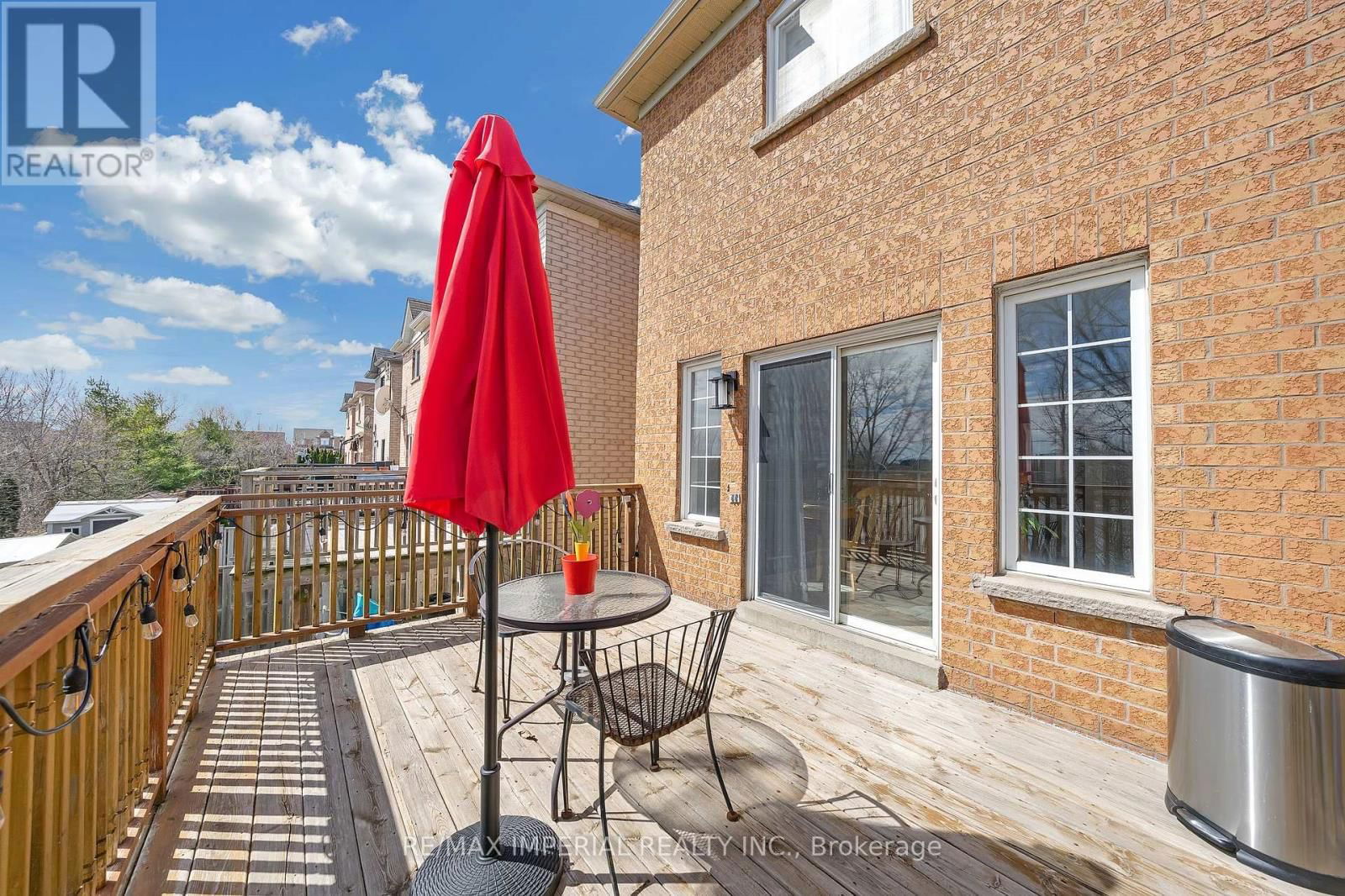 33 DEL FRANCESCO WAY Image 41