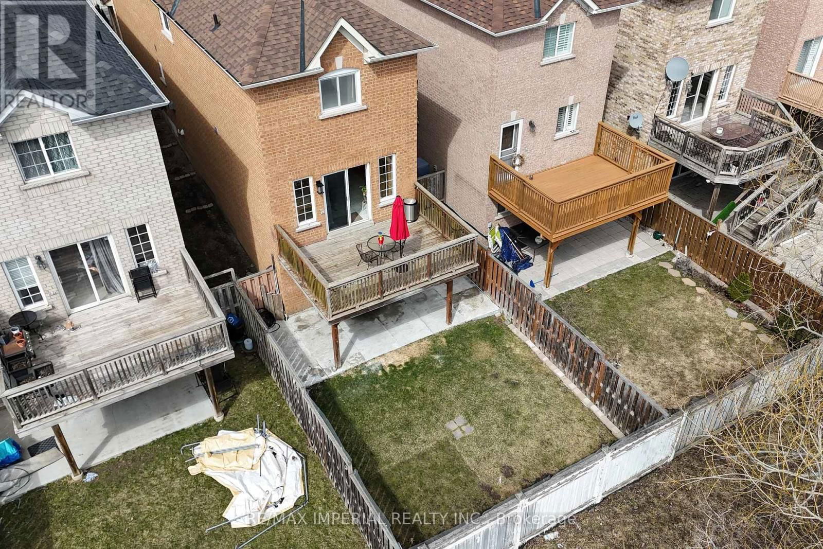 33 DEL FRANCESCO WAY Image 43