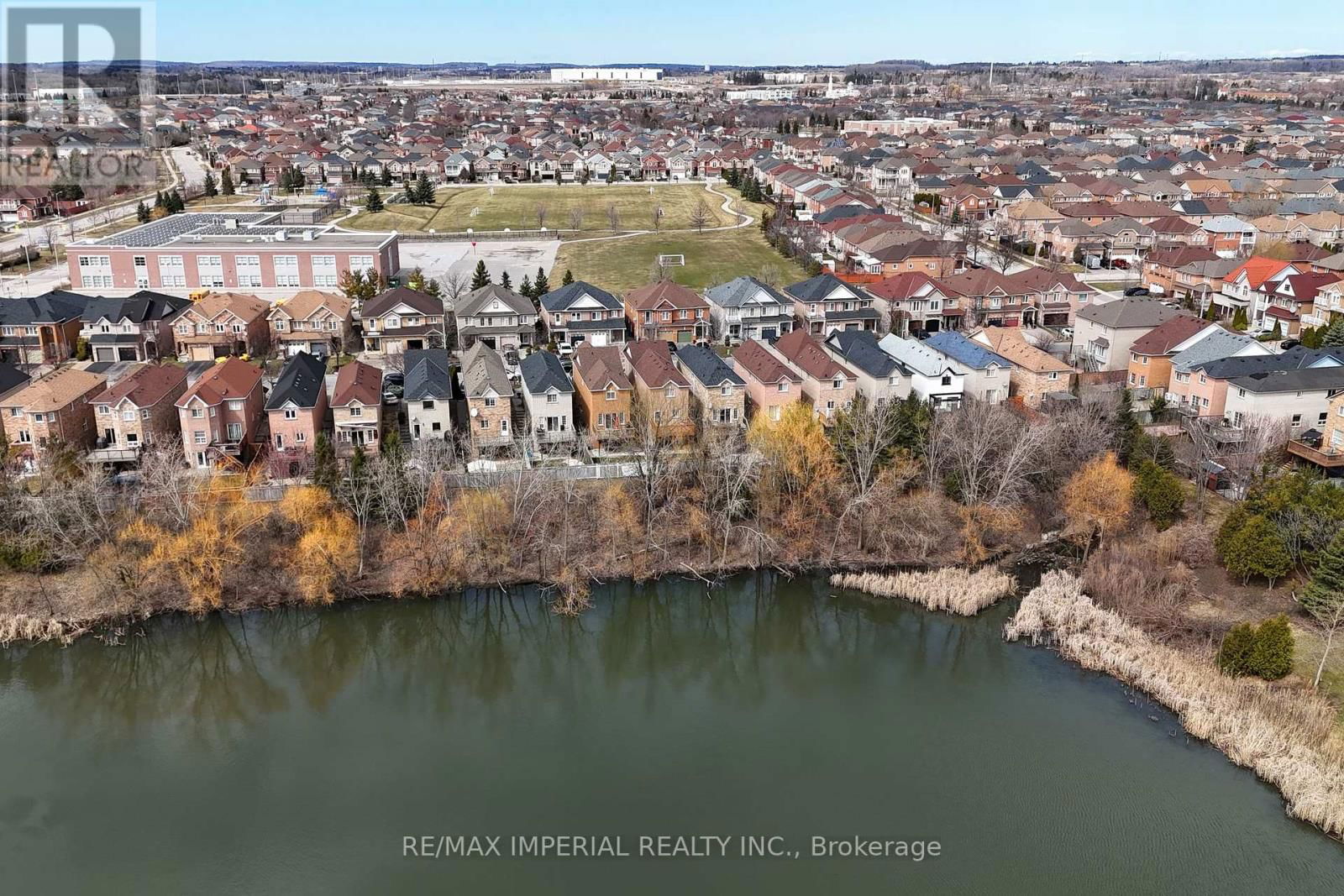 33 DEL FRANCESCO WAY Image 6