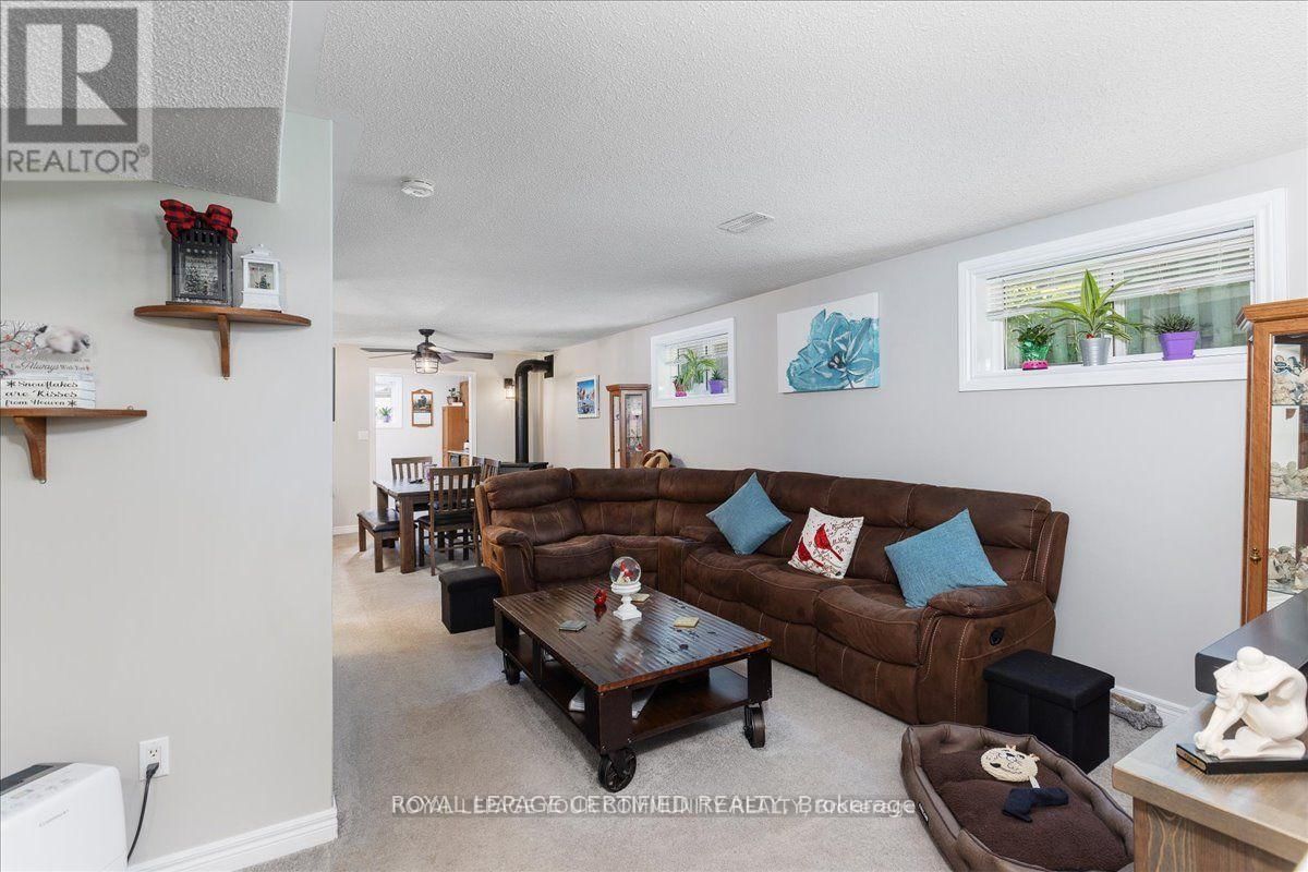 (Lower) - 1013 LESLIE DRIVE Image 4