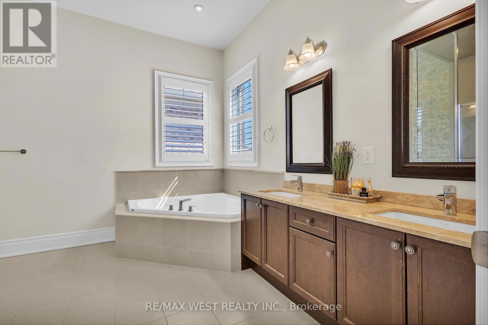 37 VENKATA DRIVE Image 24