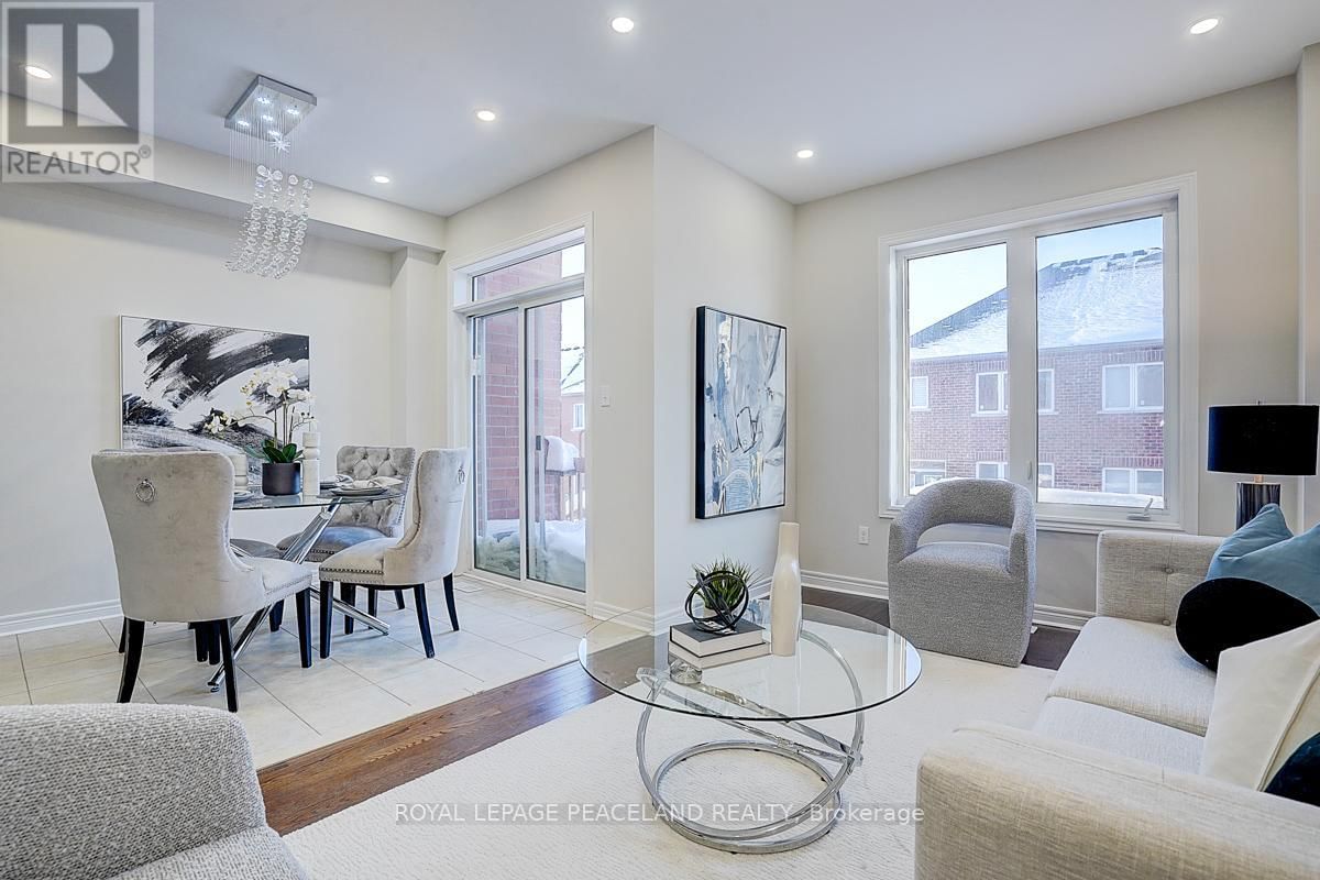 4 COLLIN COURT Image 12