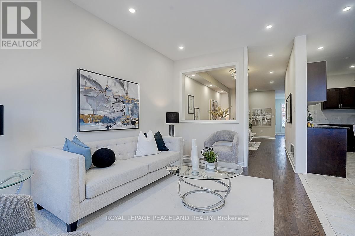 4 COLLIN COURT Image 21
