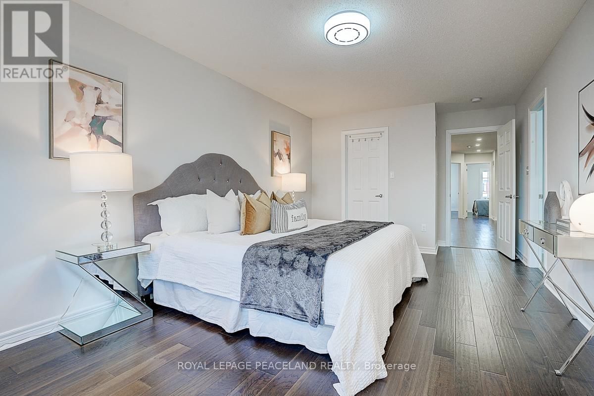 4 COLLIN COURT Image 30