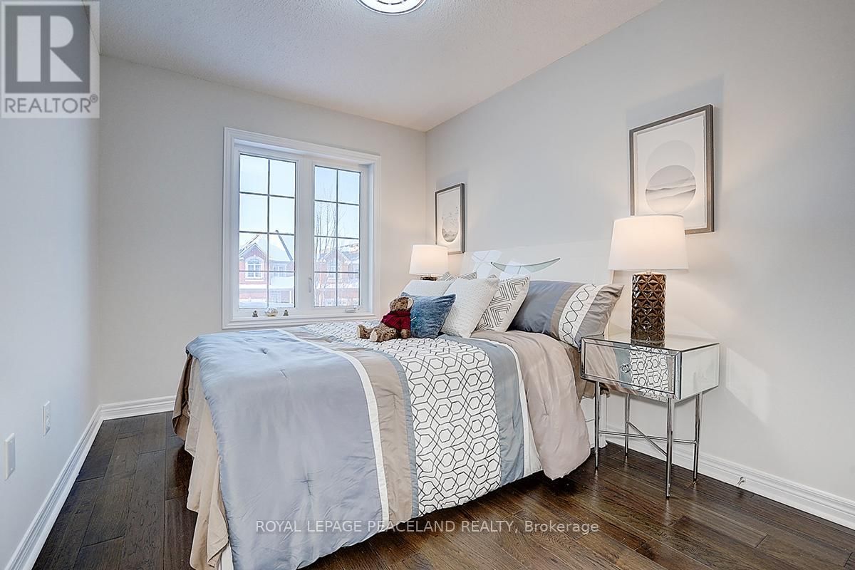4 COLLIN COURT Image 37