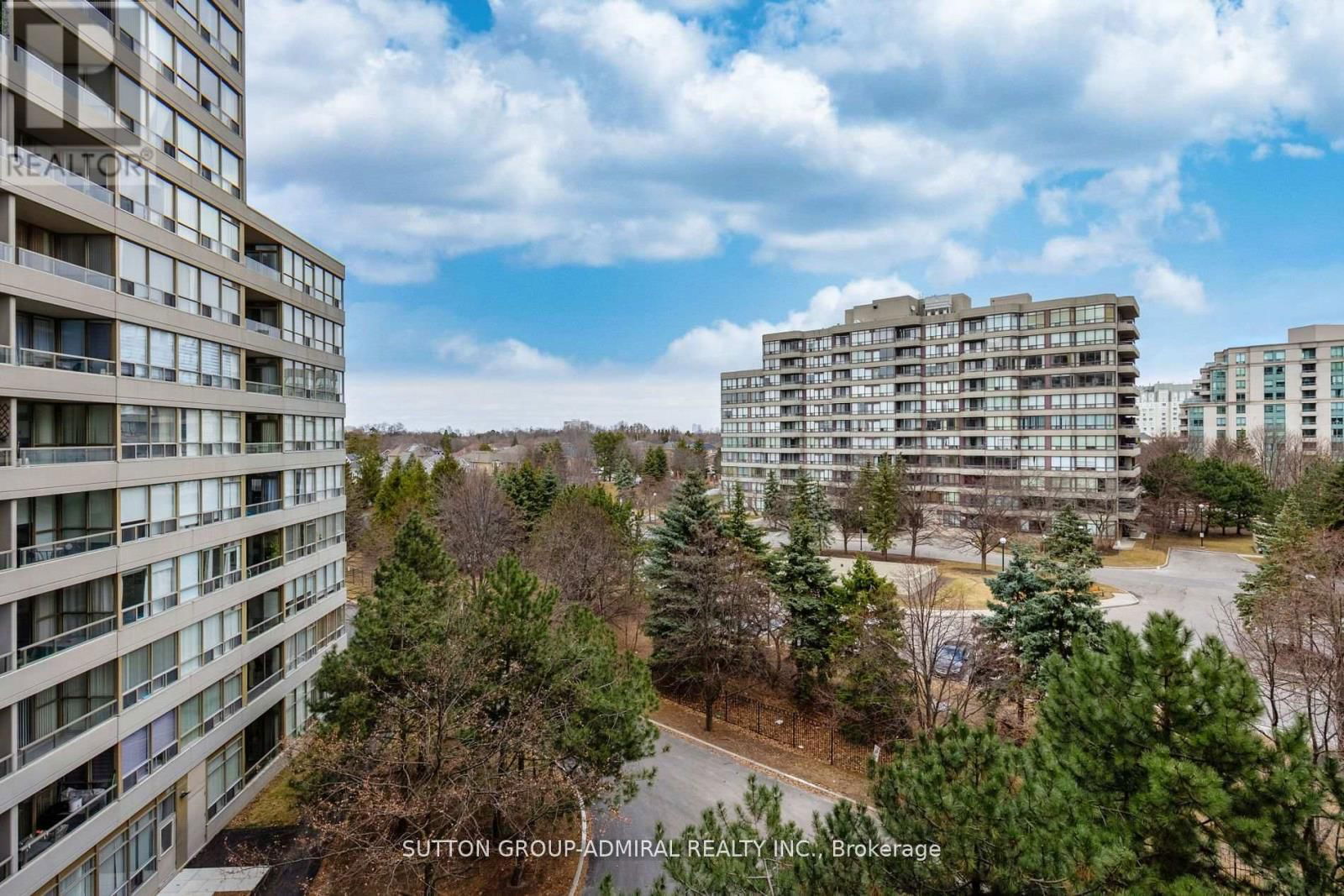 602 - 11 TOWNSGATE DRIVE Image 29