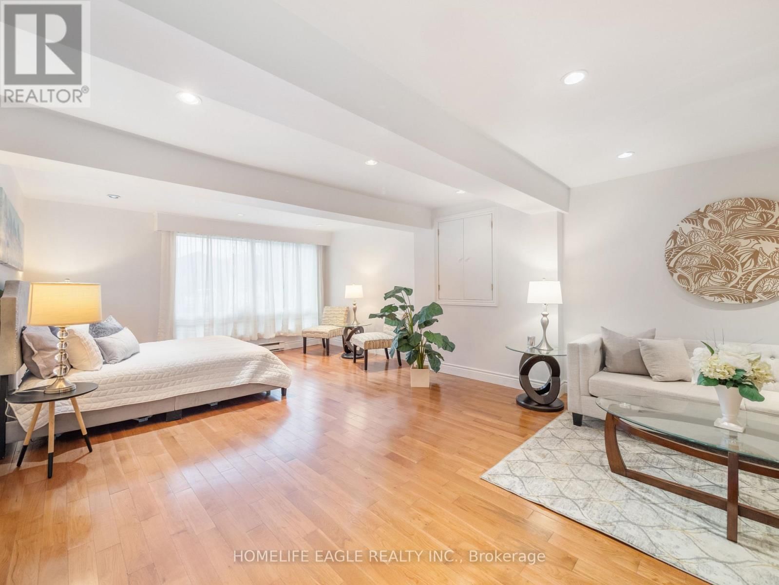 4 HUGHES STREET Image 14