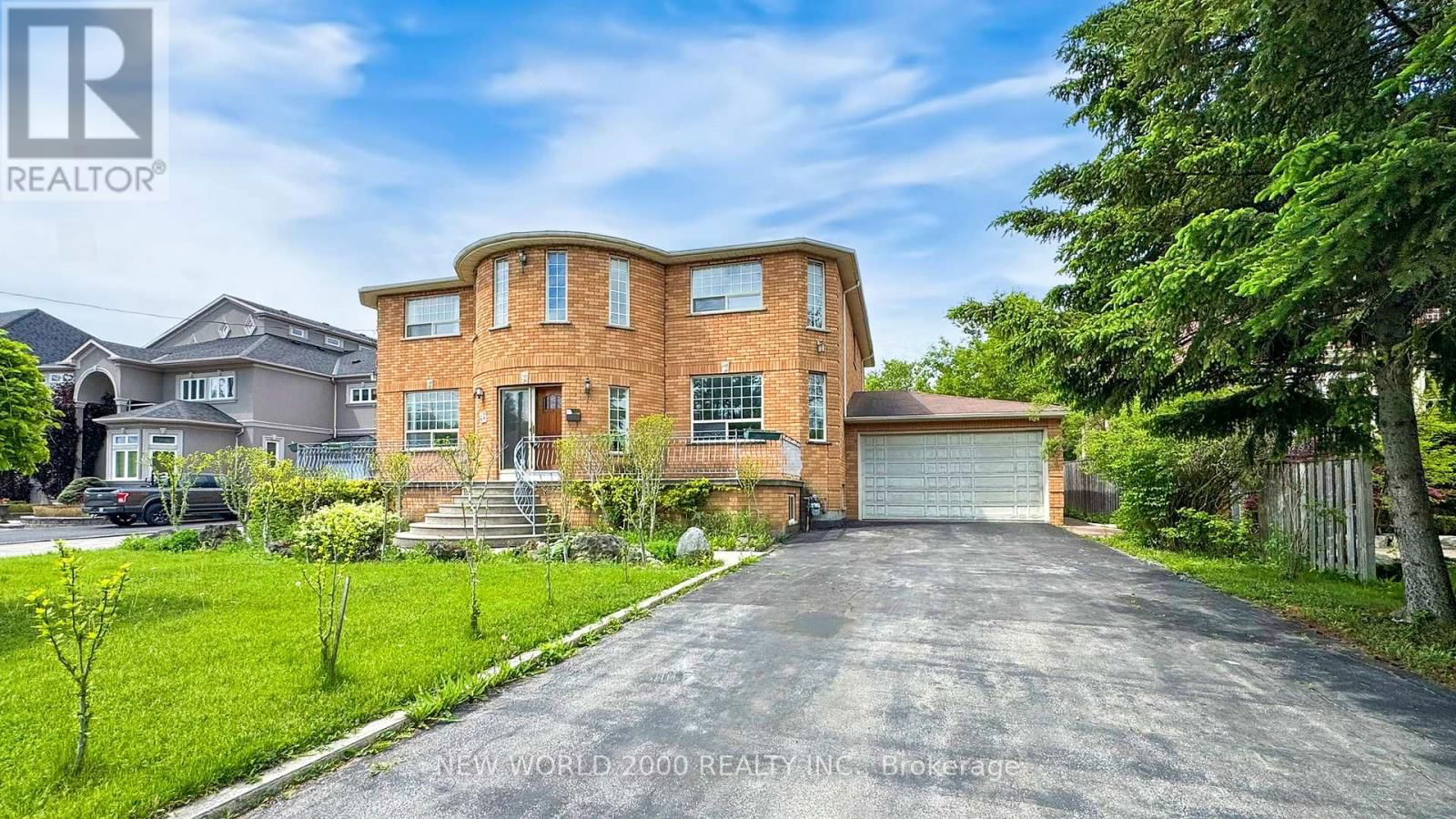 62 LANGSTAFF ROAD WEST Image 1