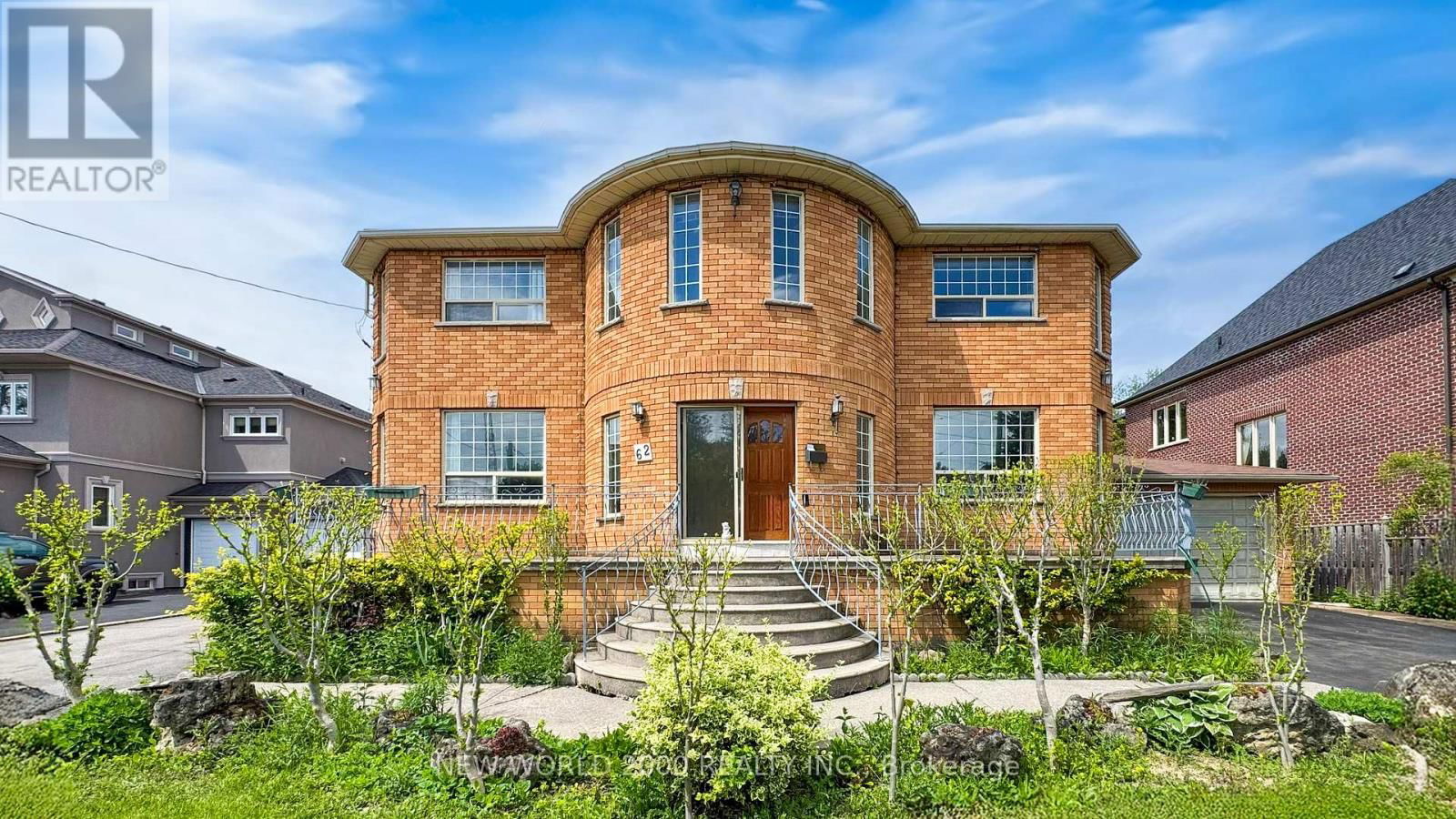 62 LANGSTAFF ROAD WEST Image 2