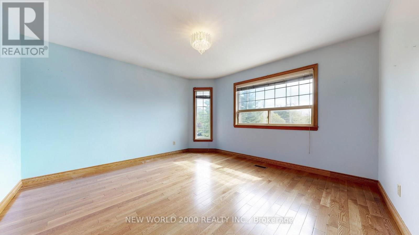 62 LANGSTAFF ROAD WEST Image 40