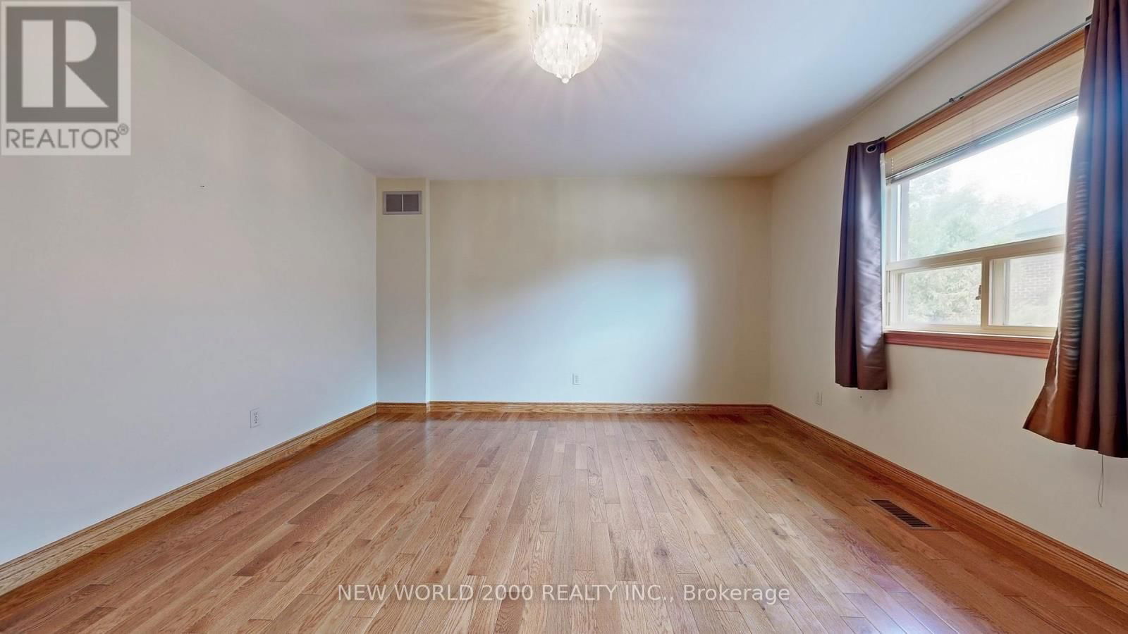 62 LANGSTAFF ROAD WEST Image 45