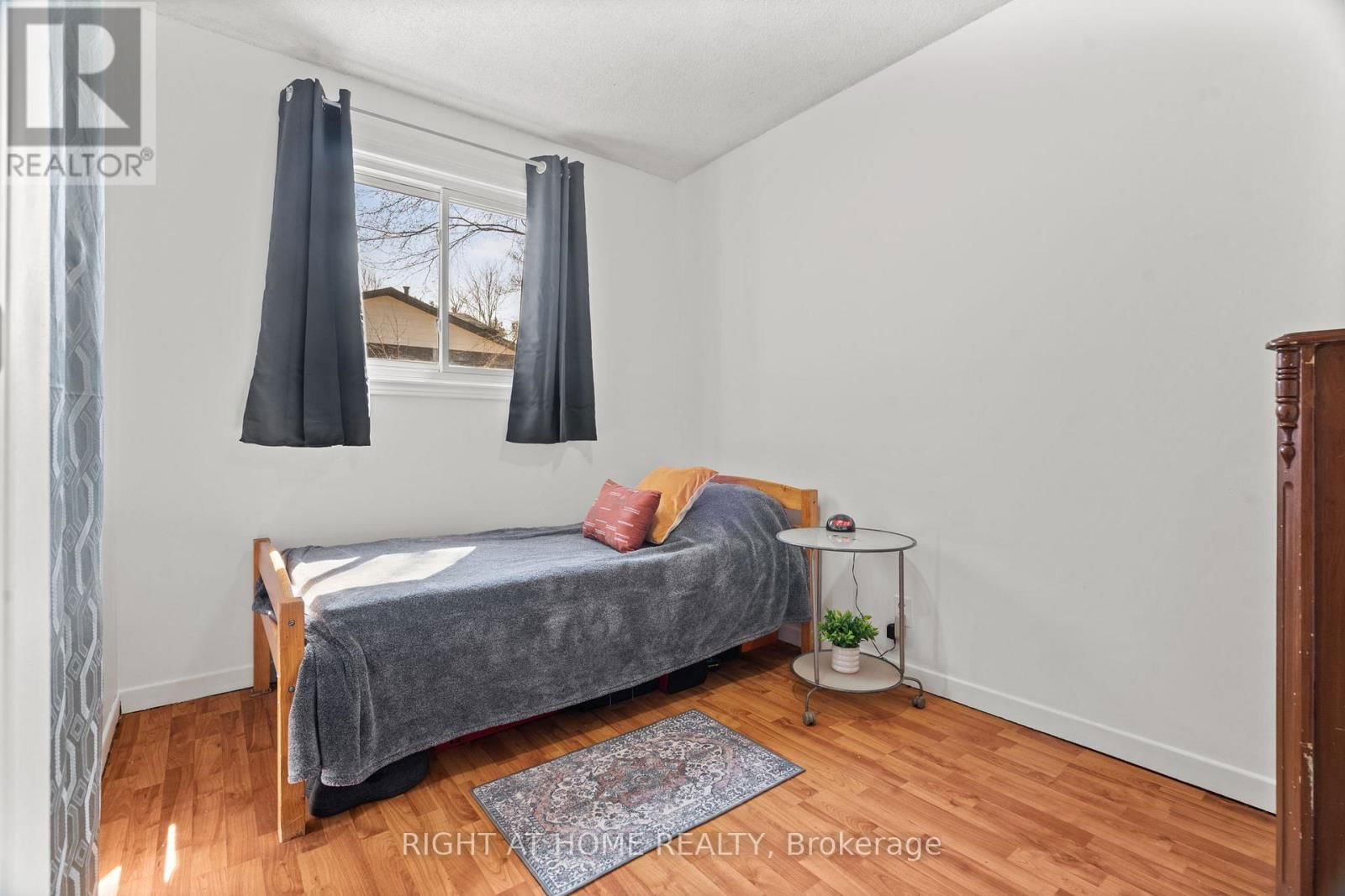 5 ASHBURTON CRESCENT Image 10