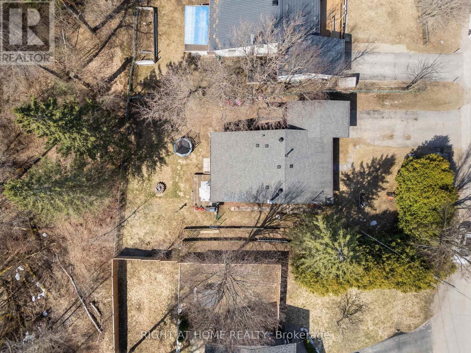 5 ASHBURTON CRESCENT Image 16