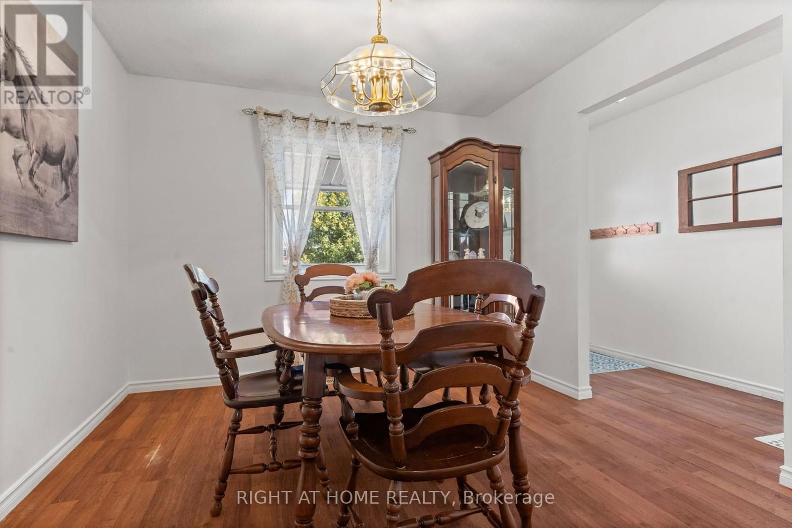 5 ASHBURTON CRESCENT Image 3