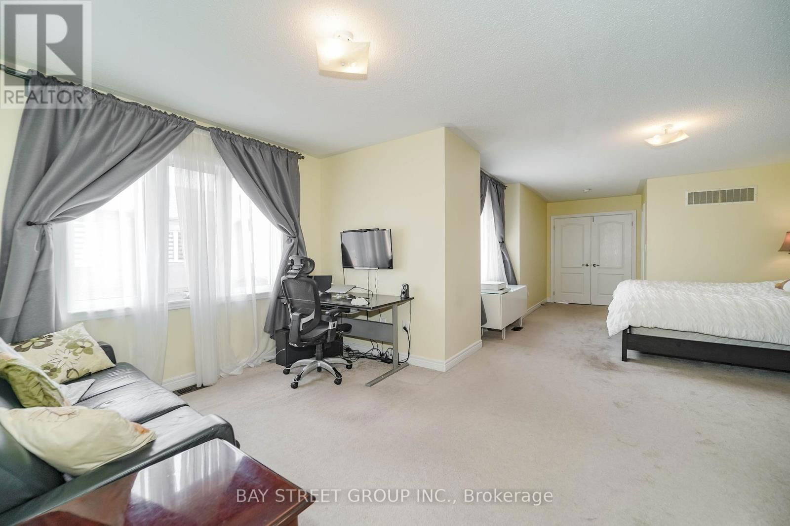 20 WINDYTON AVENUE Image 27