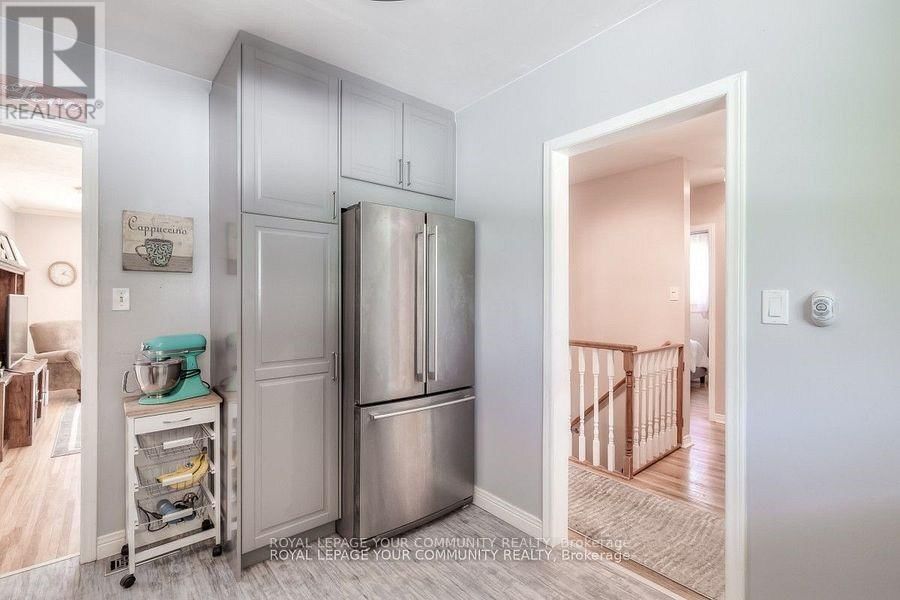 87 RICHARDSON DRIVE Image 13