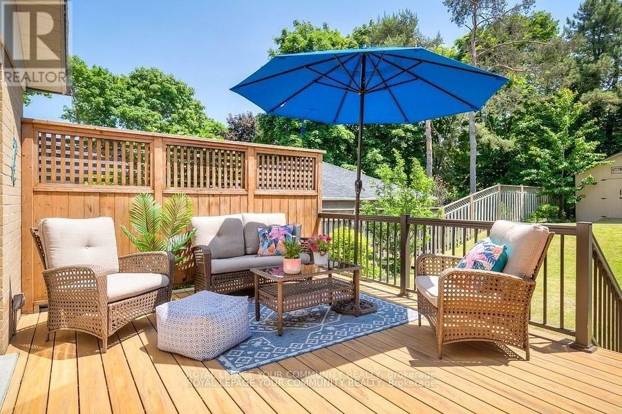 87 RICHARDSON DRIVE Image 32