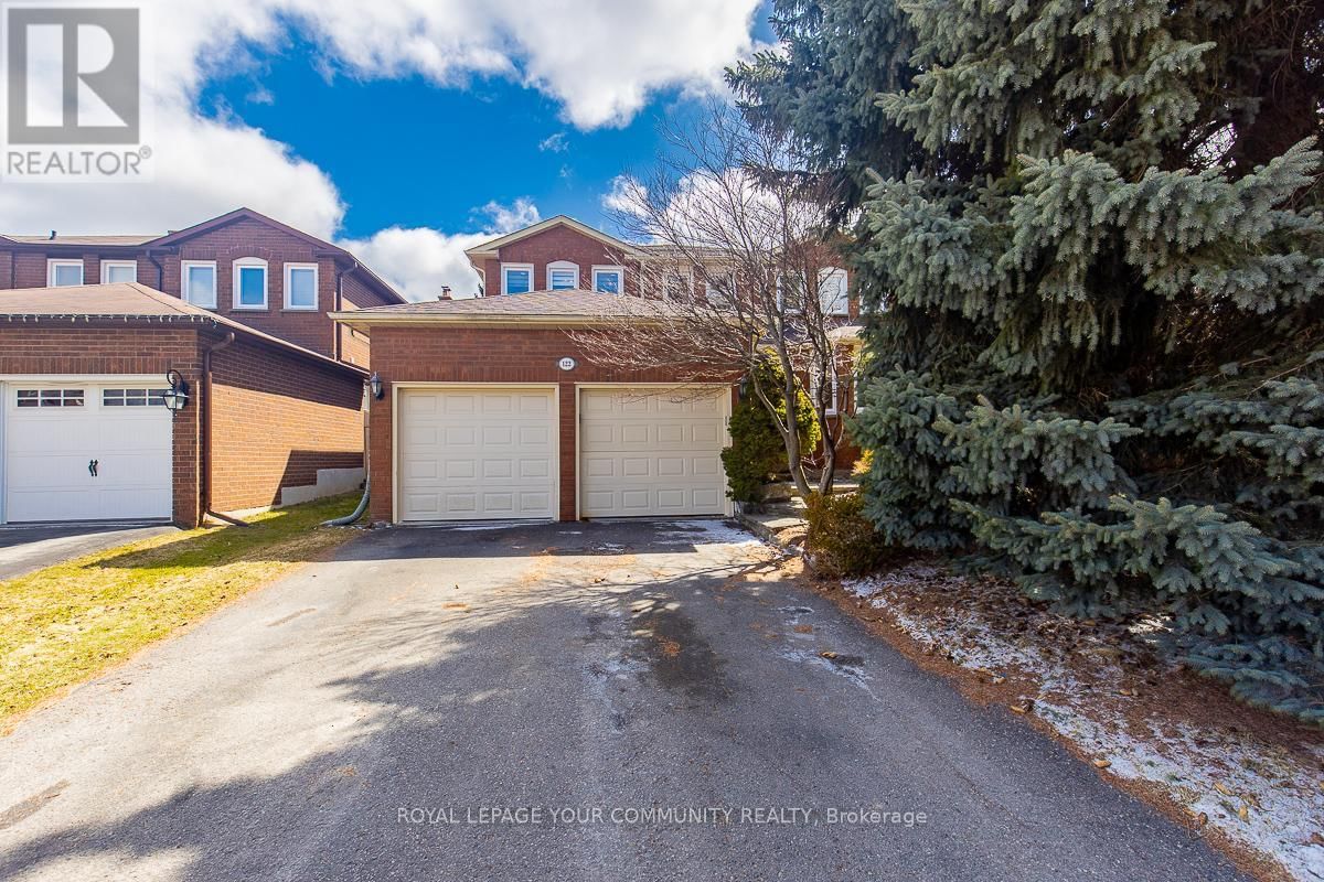 122 LYNDHURST DRIVE Image 1