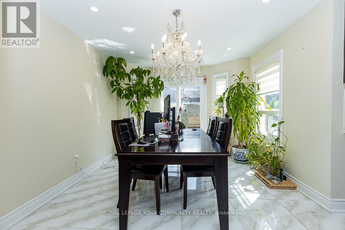 122 LYNDHURST DRIVE Image 20