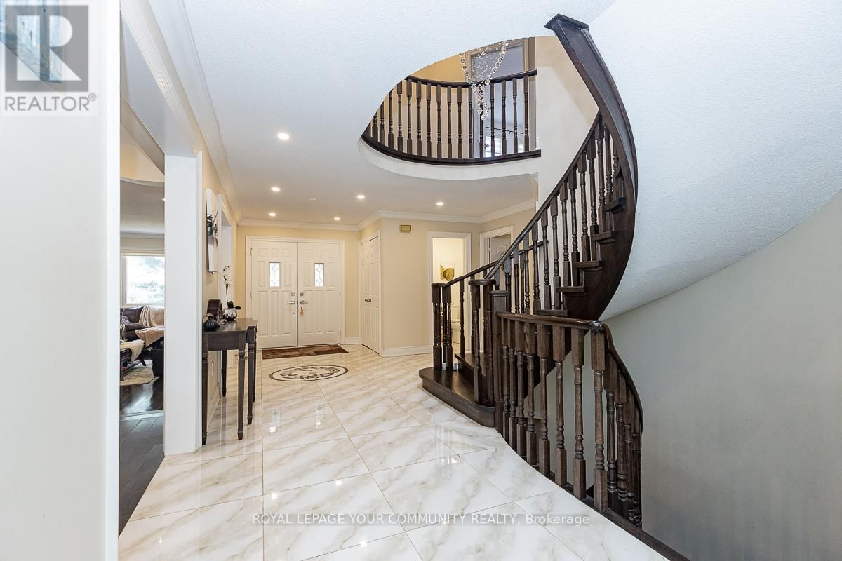 122 LYNDHURST DRIVE Image 21
